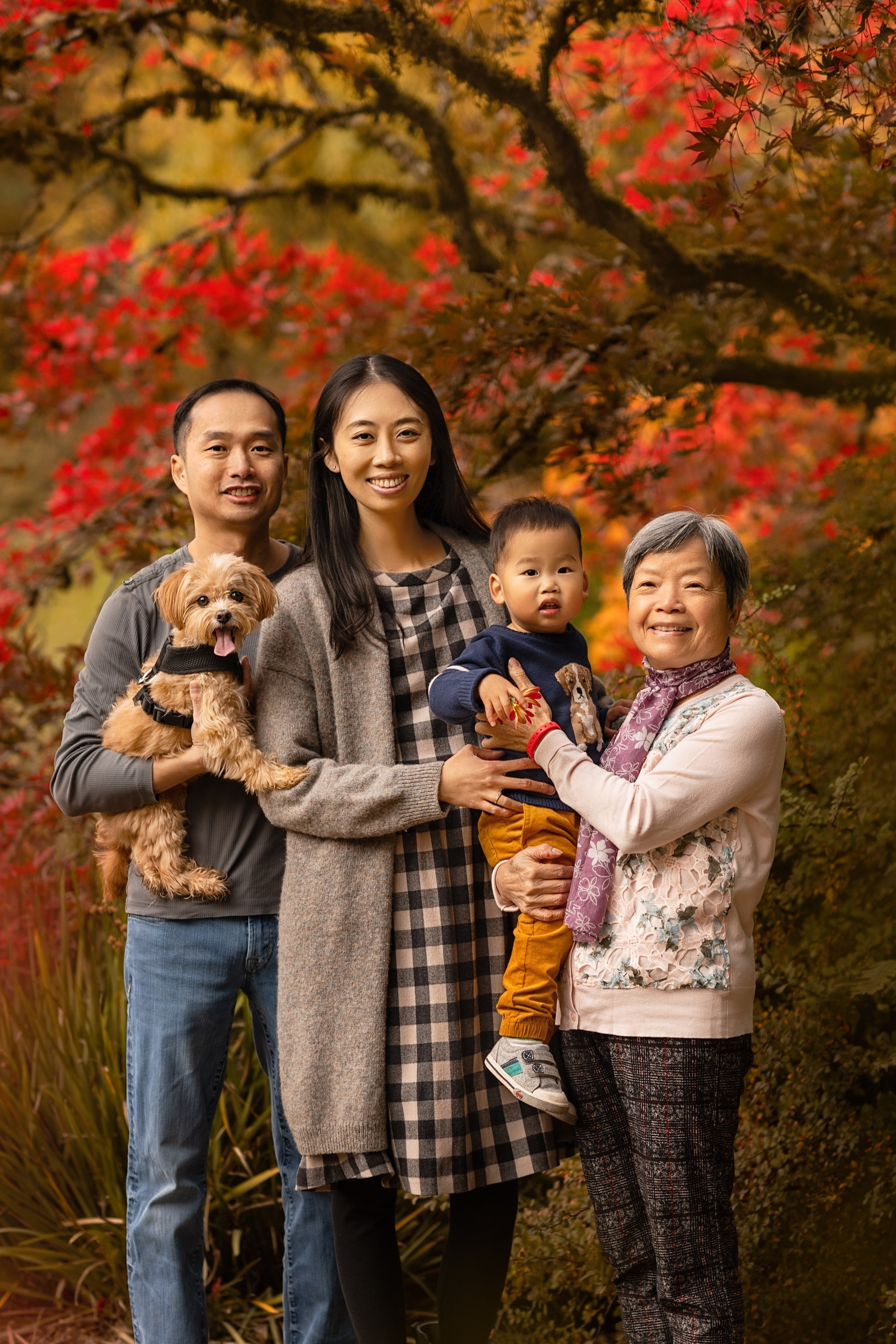 Cathy & Arthur with Marvel son. Wedding & family photography in Seattle area. Helen Michelle photographer