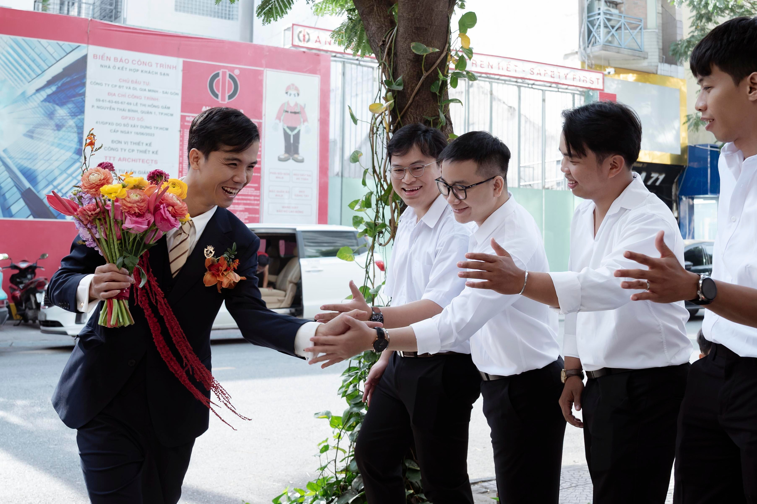 DUC & CHAU. WEDDING PHOTOGRAPHER IN VIETNAM