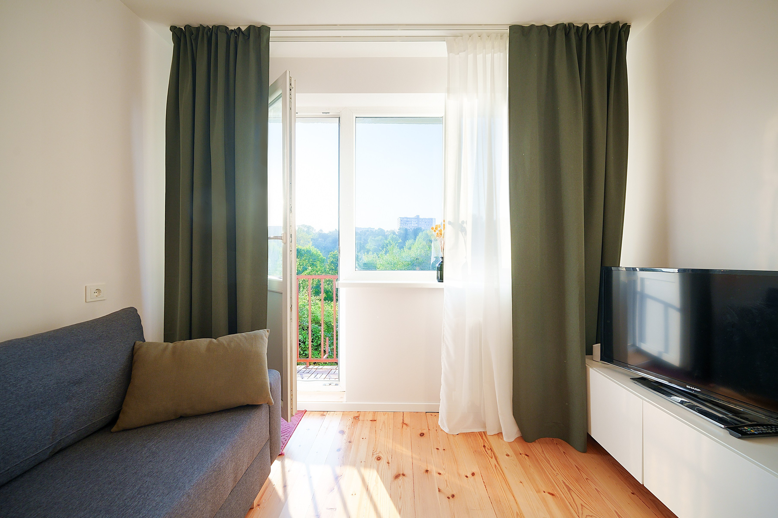 Vileišio g. 24. Elina Sapiega fotografė Vilniuje