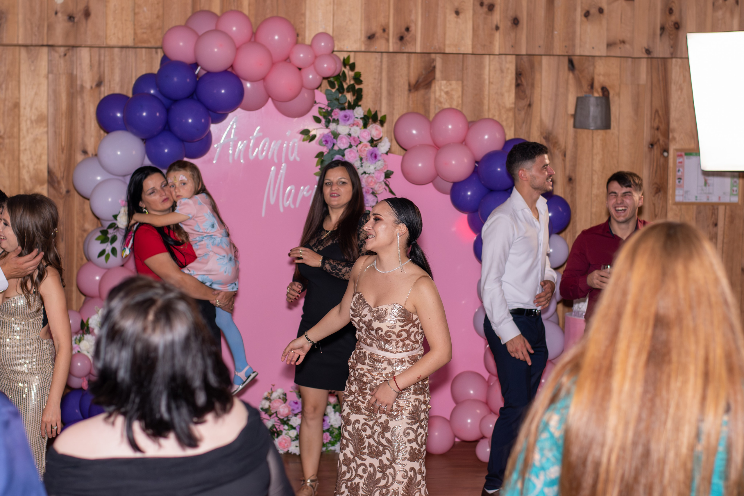 Antonia-Maria. Fotograful și Cameramanul familiei dvs în Franța Paul Photographer