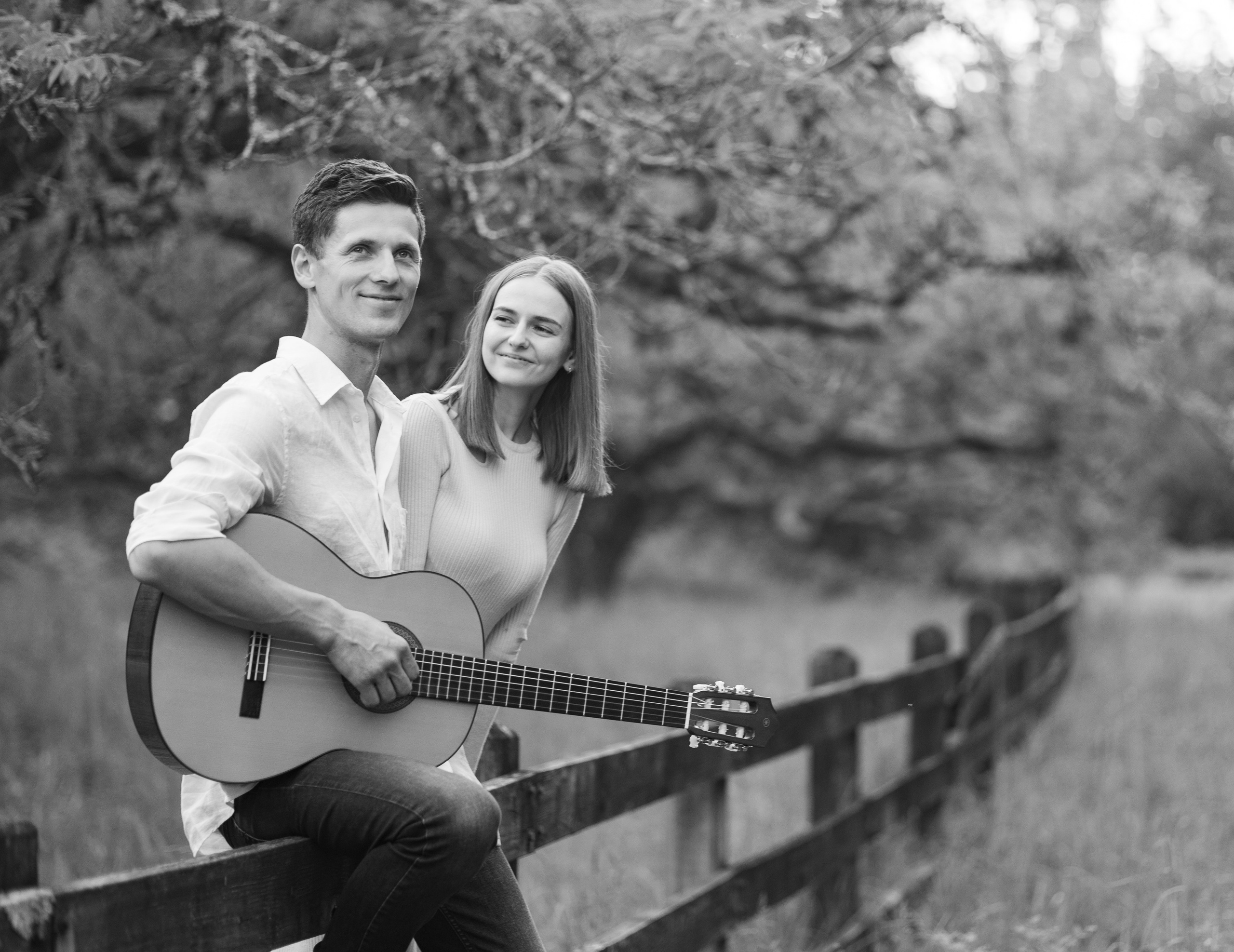 V | A. Family and Wedding photographer