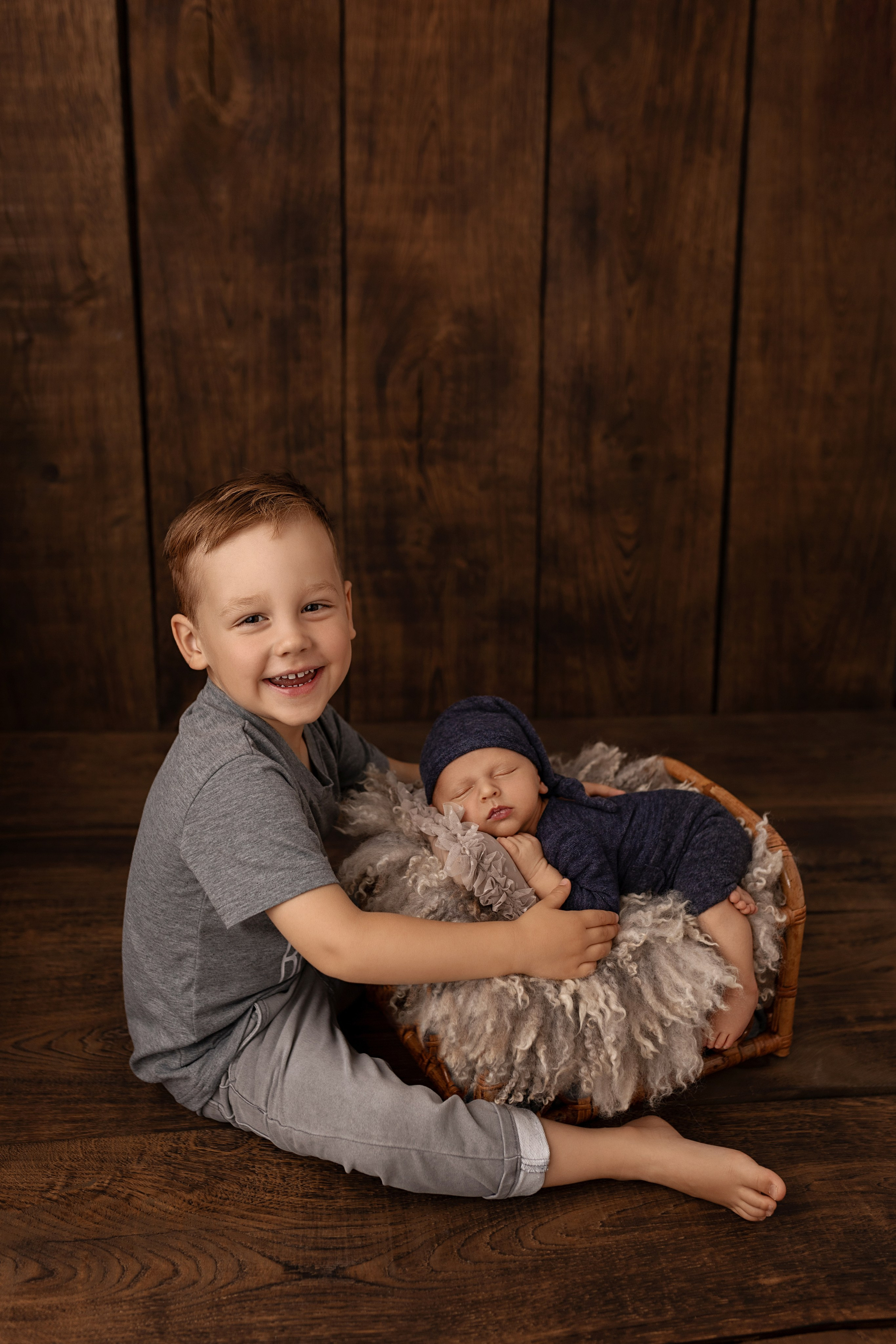 Neugeborene. Neugeborene- Schwangerschaft- und Kinder Fotografin in Lehre