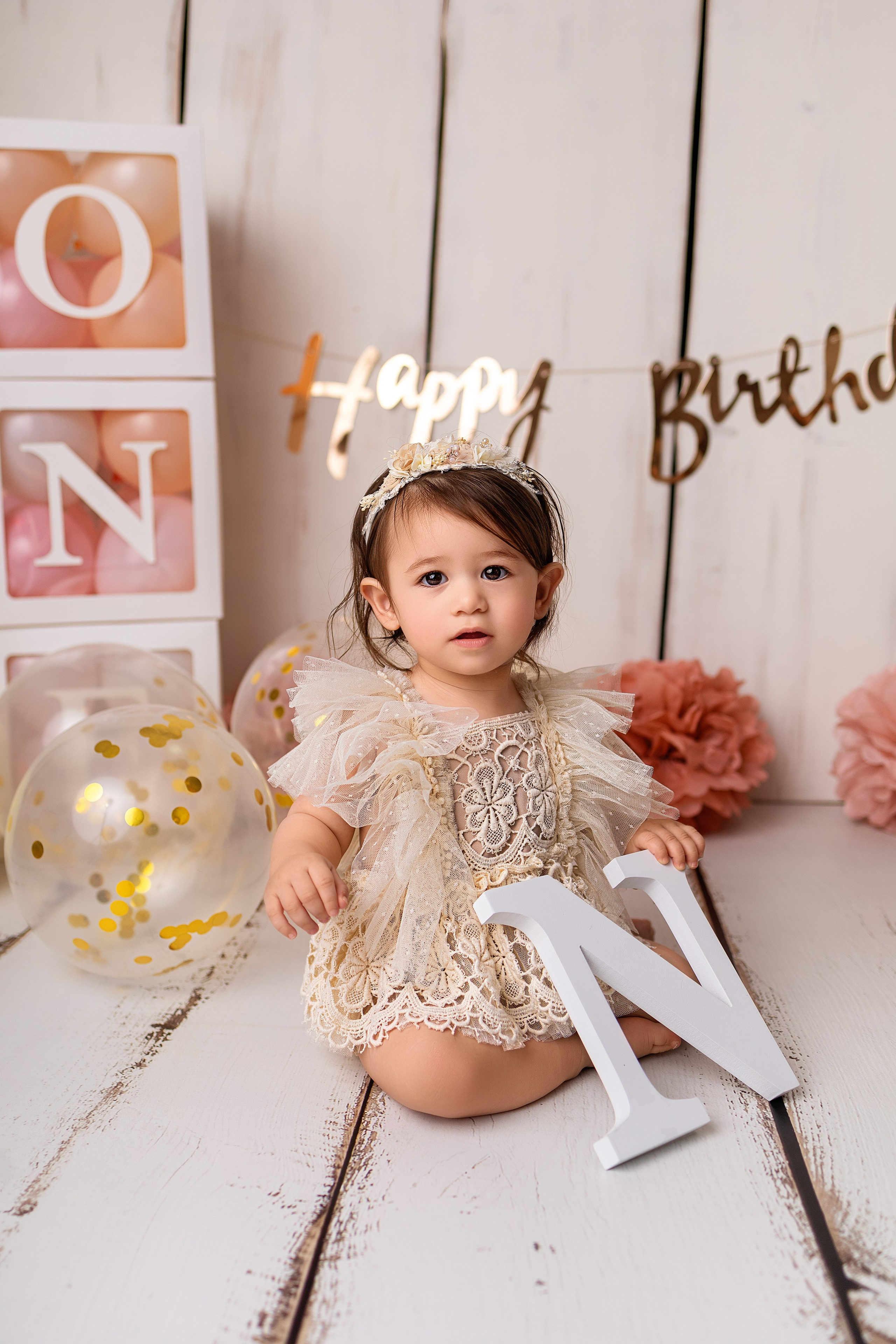 Erste Geburtstag „Cake Smash“. Neugeborene- Schwangerschaft- und Kinder Fotografin in Lehre