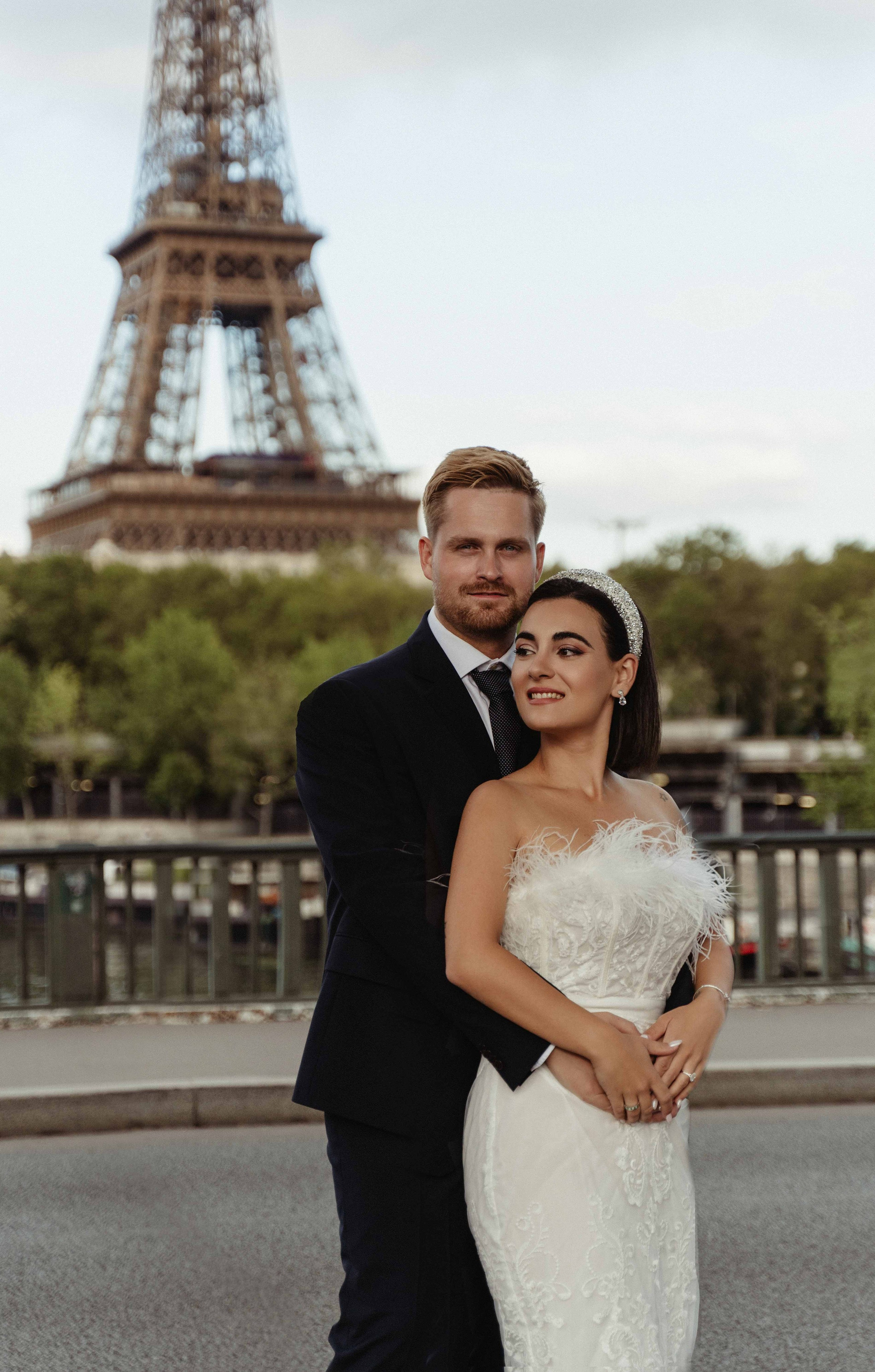 Couple shooting. Photographer in Paris Yulia Shkadina | Couples, engagement, pre-wedding, individual photo-shoots in Paris at the best locations