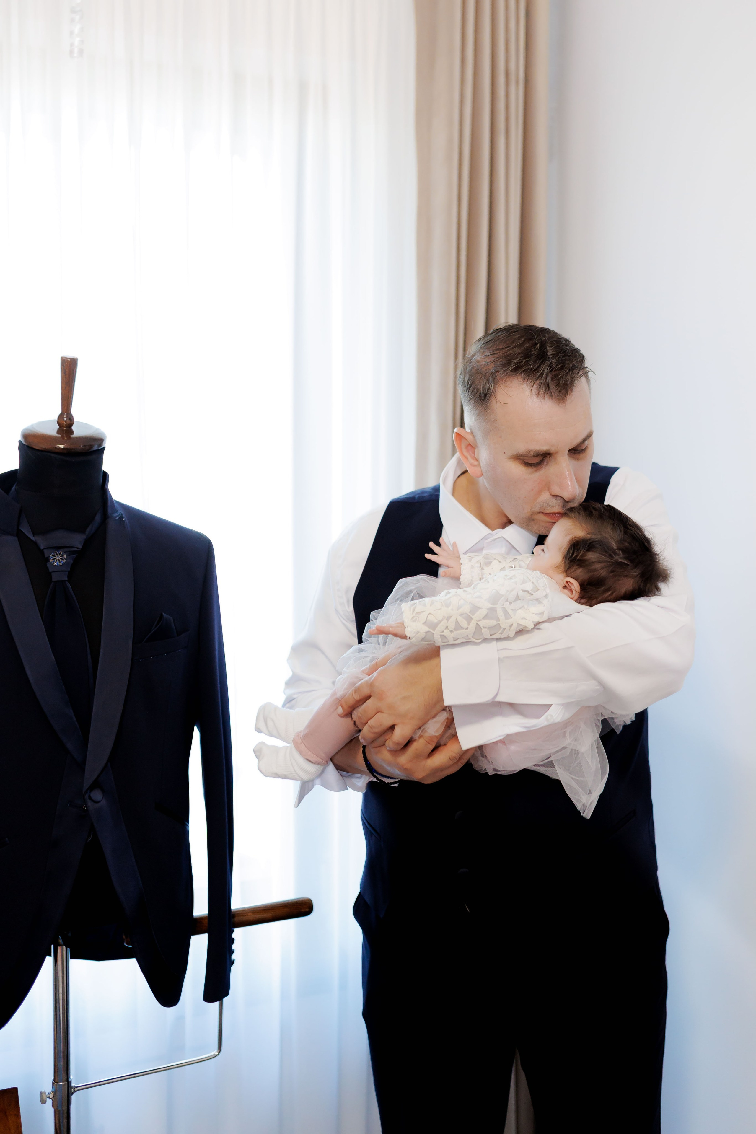 Povestea voastră, regizată de noi |Cristi Turculet Videograf Nuntă Suceava | wedding highlight. Servicii foto-video profesionale, pentru momente de neuitat