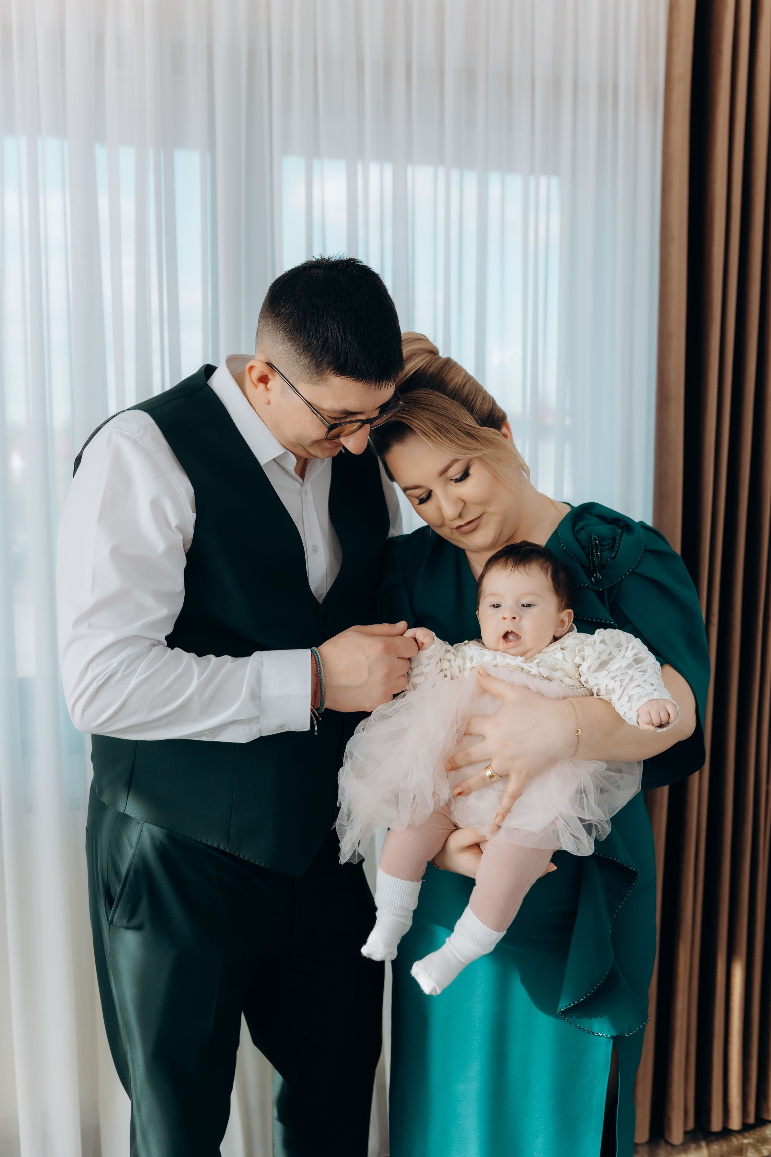 Povestea voastră, regizată de noi |Cristi Turculet Videograf Nuntă Suceava | wedding highlight. Servicii foto-video profesionale, pentru momente de neuitat