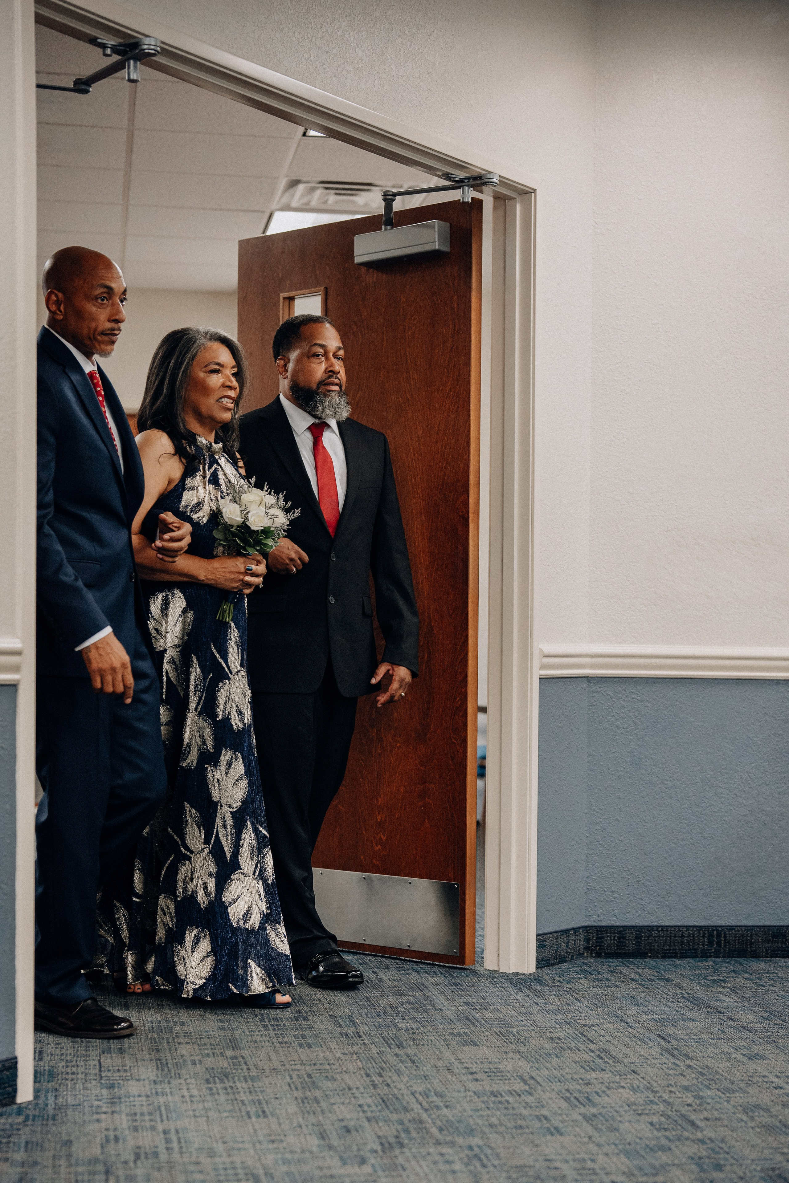 Wedding talk for an adult couple. Portrait and wedding photographer in New York