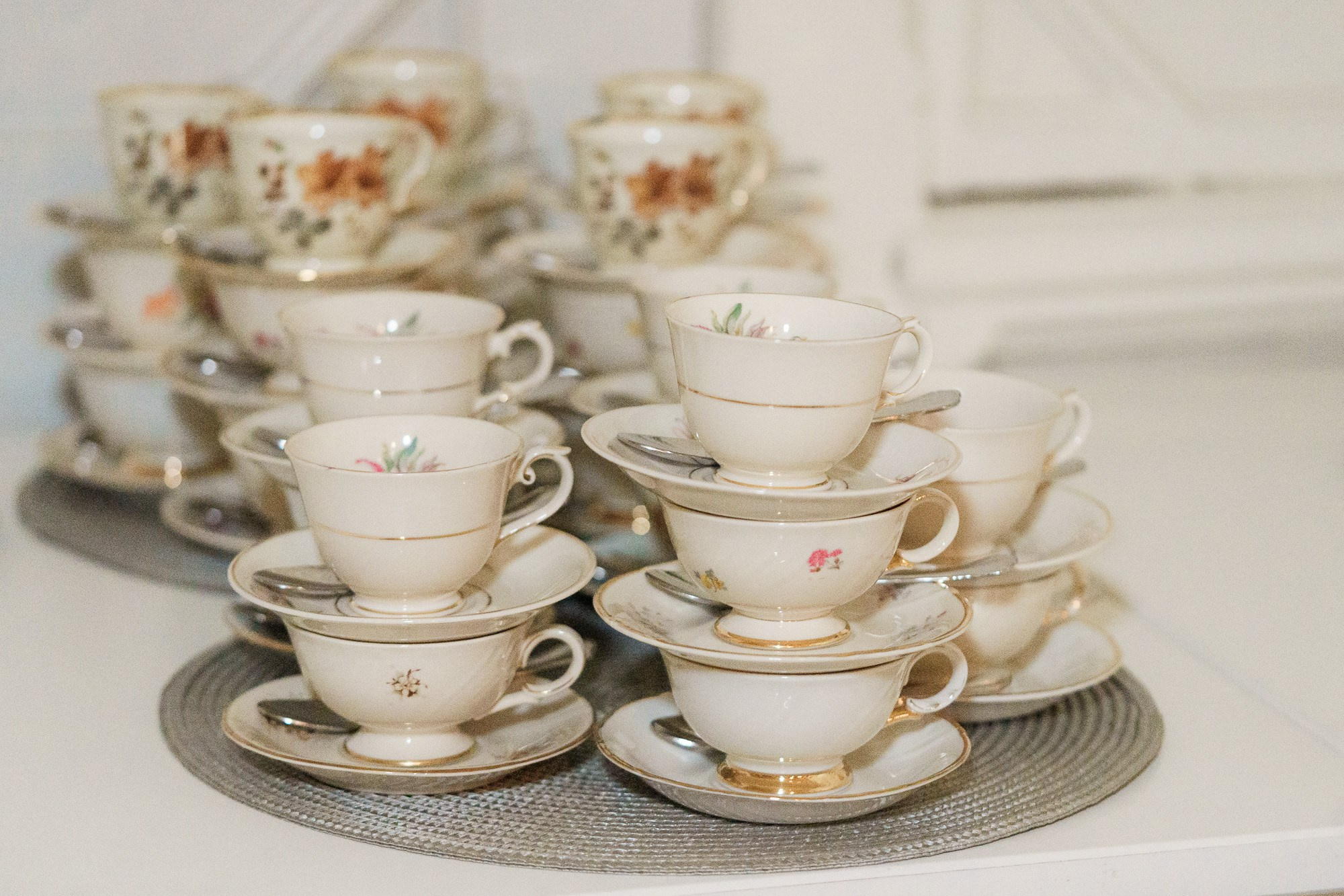 Häät Puotilan Kartanossa: Sateenkaari häät Puotilan kartano