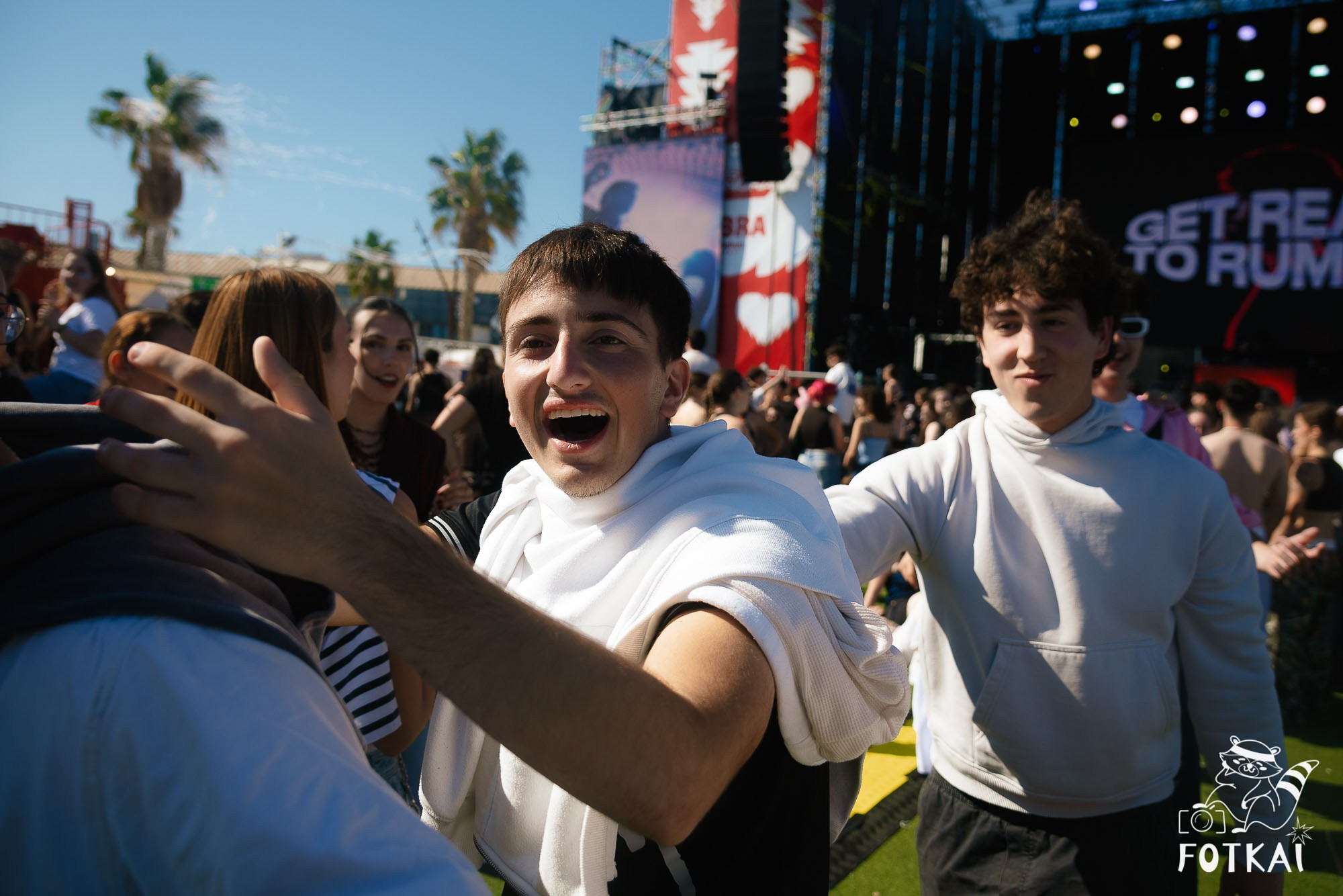 Fotos Costa Sonora 2026 Alicante Día 2 — busca tu foto y encuentra amigos del festival | FOTKAI