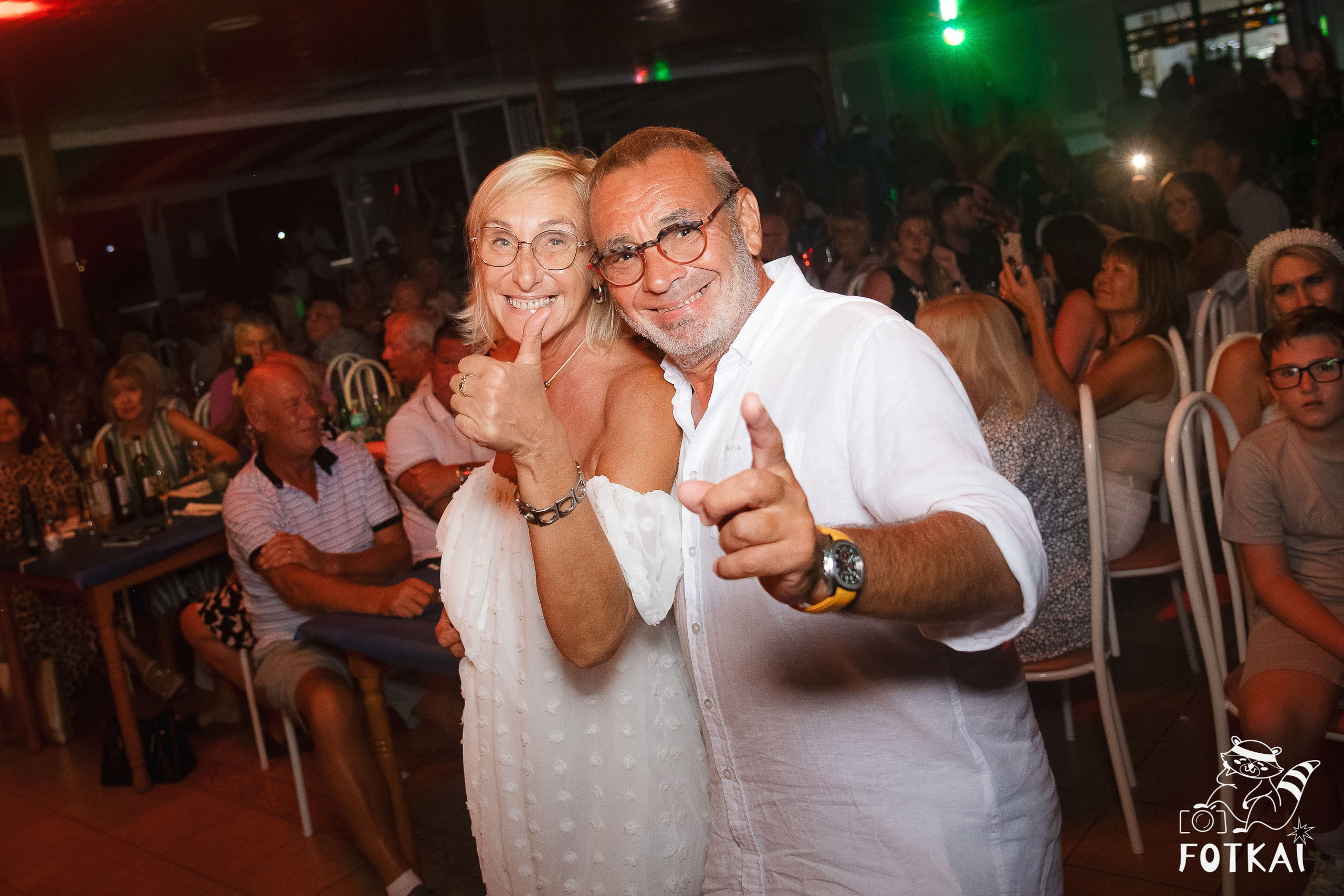 Ultimate Coldplay en Restaurante Los Cucalos: Reportaje fotográfico 17.09.25 | FOTKAI