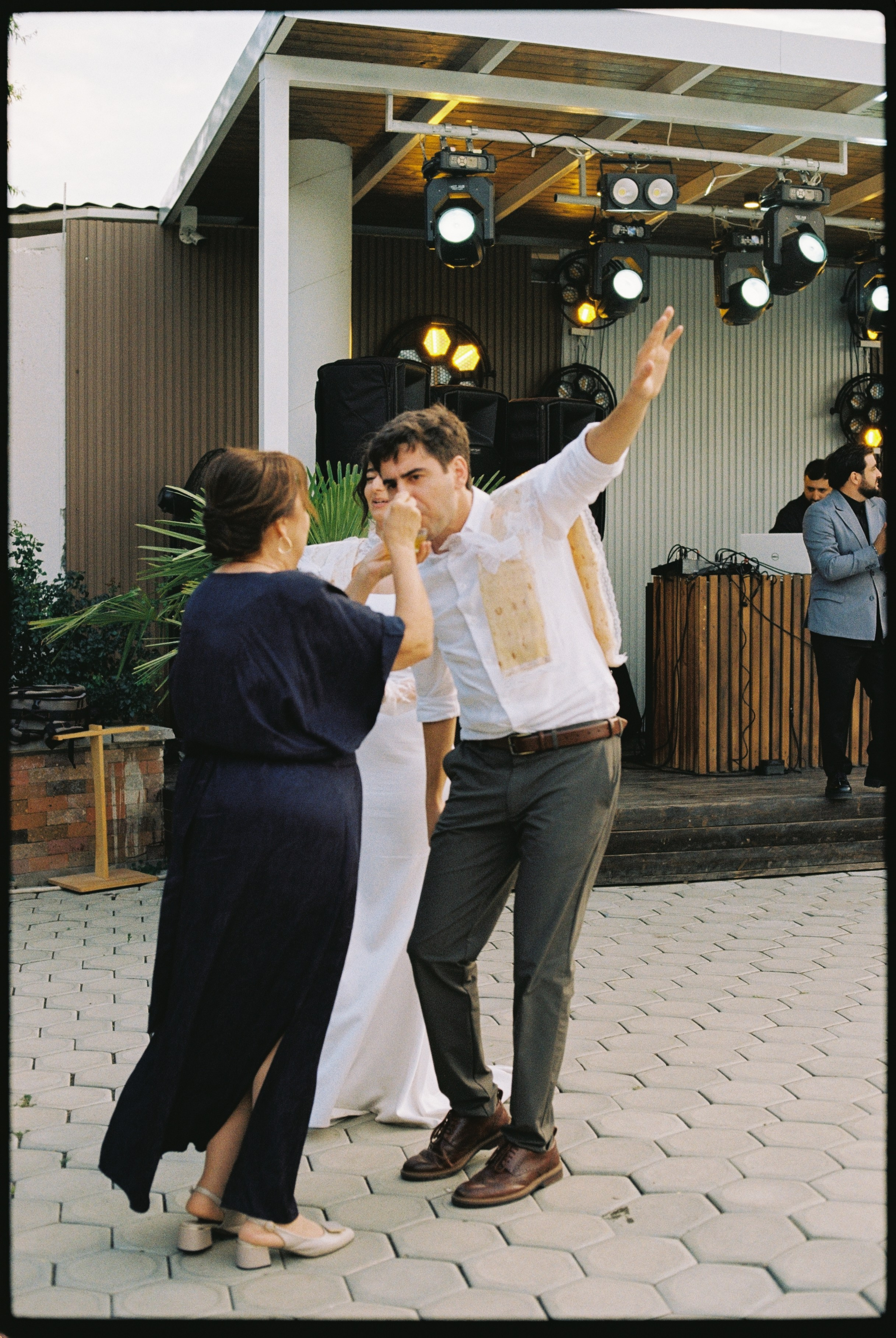 V&M. Ash Hovsepyan Wedding Photographer in Europe, USA and Worldwide
