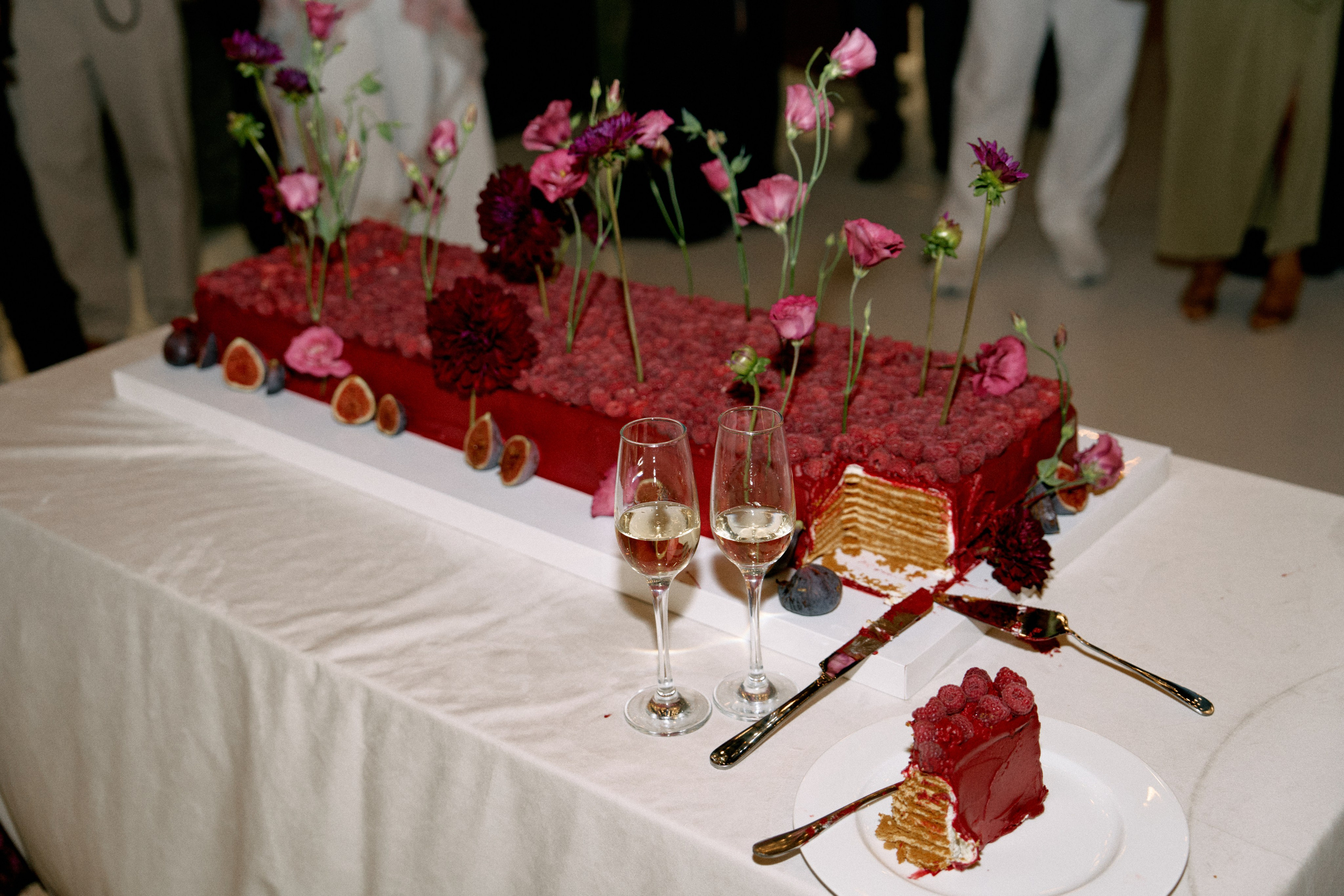 S&S. Ash Hovsepyan Wedding Photographer in Europe, USA and Worldwide