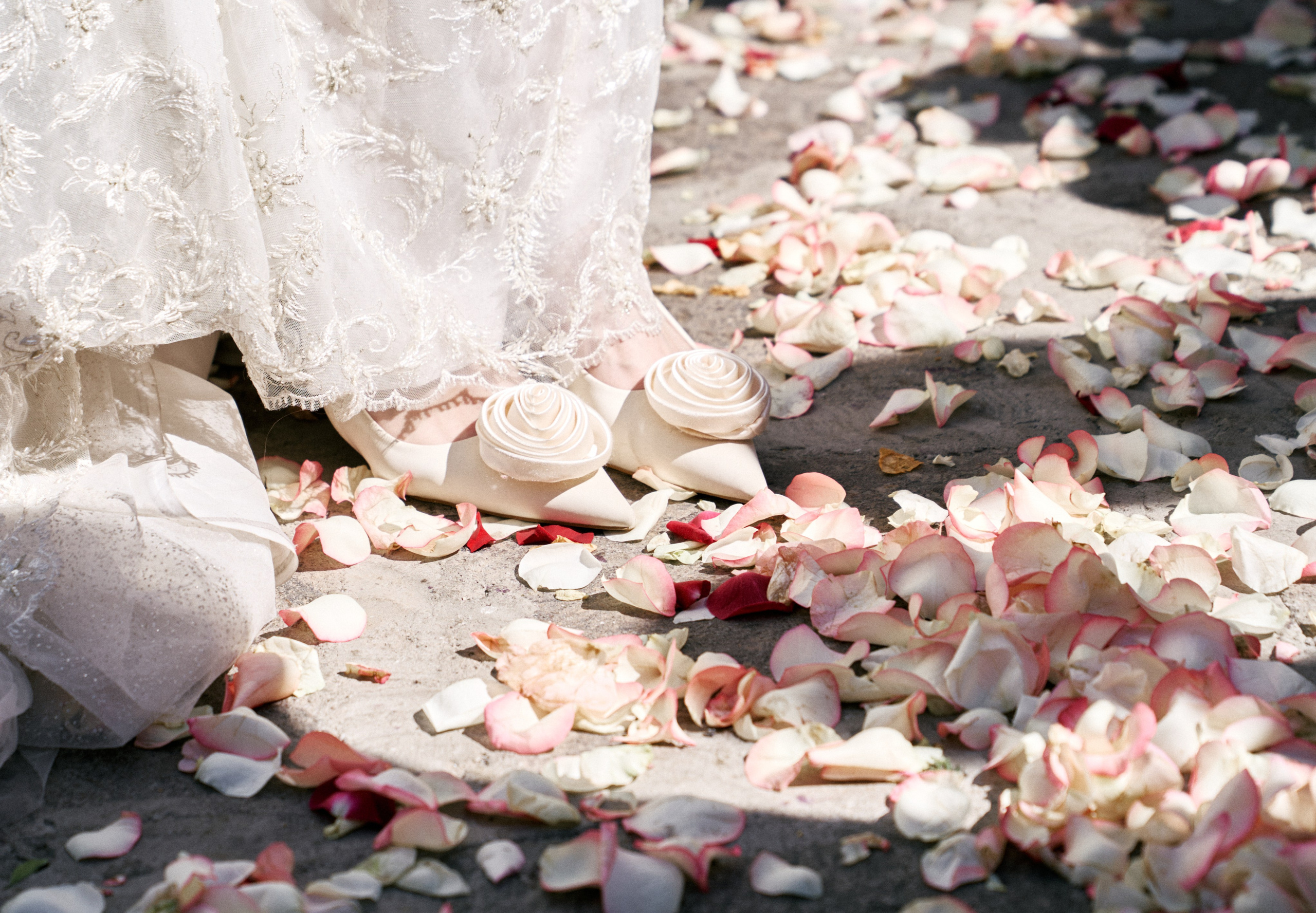 M&SH. Ash Hovsepyan Wedding Photographer in Europe, USA and Worldwide