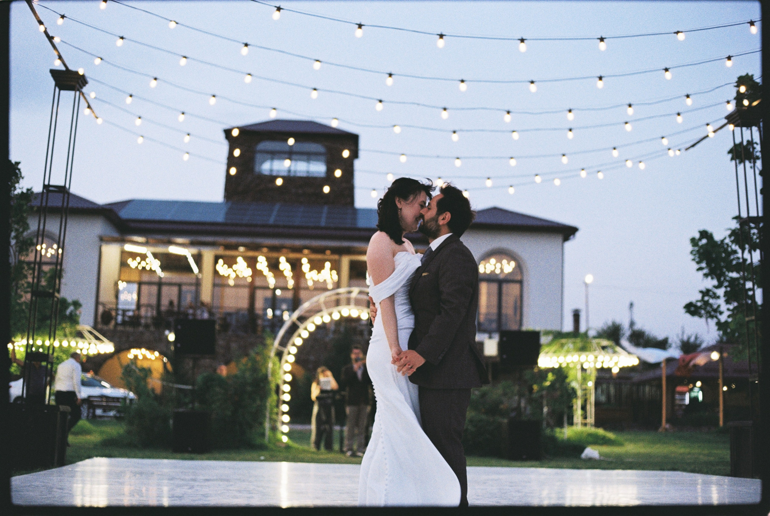 S&S. Ash Hovsepyan Wedding Photographer in Europe, USA and Worldwide