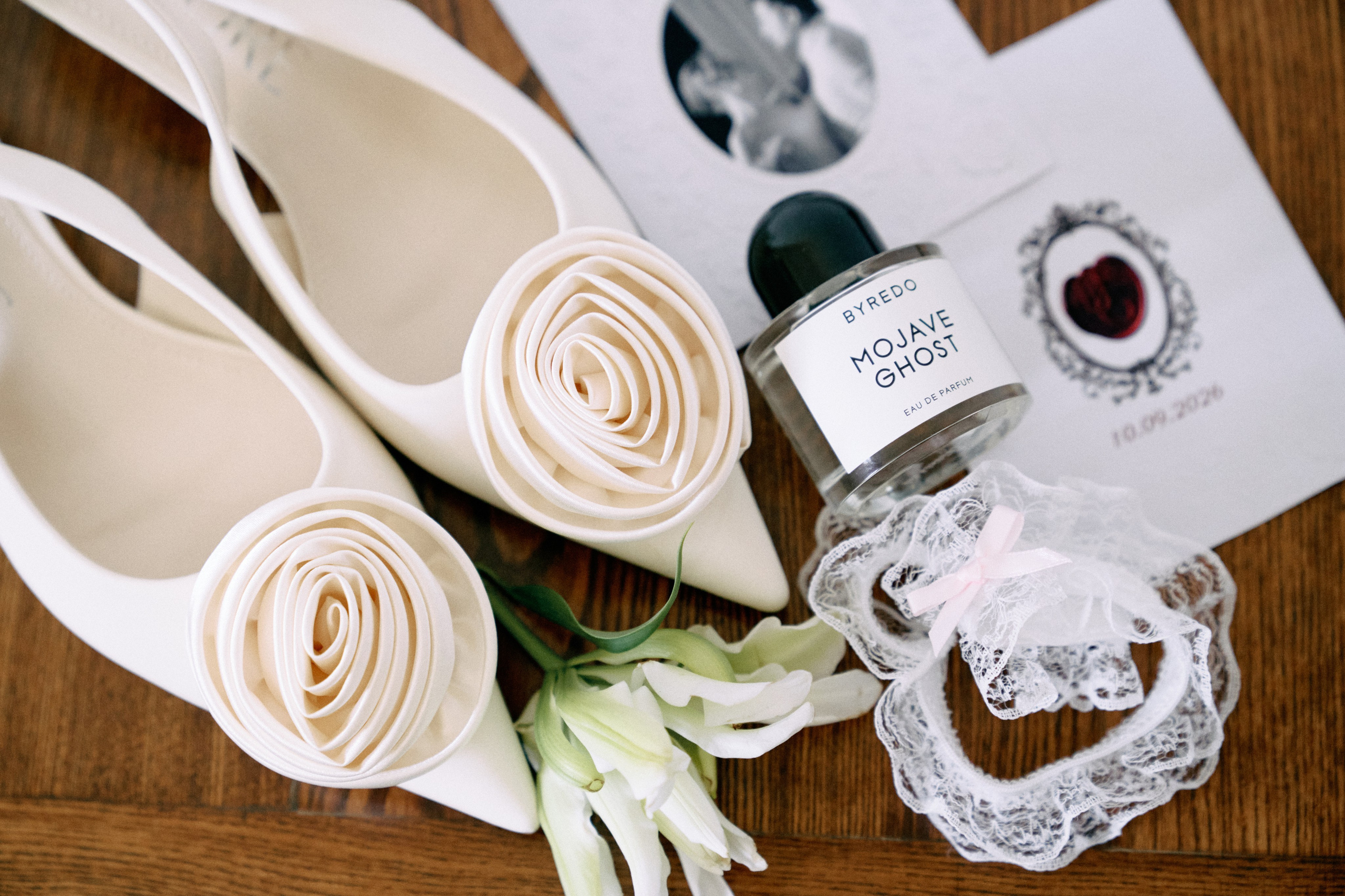 Wedding Photographer in Europe | Elegant & Timeless Wedding Photography. Ash Hovsepyan Photography | Wedding & Portrait Photographer in Europe
