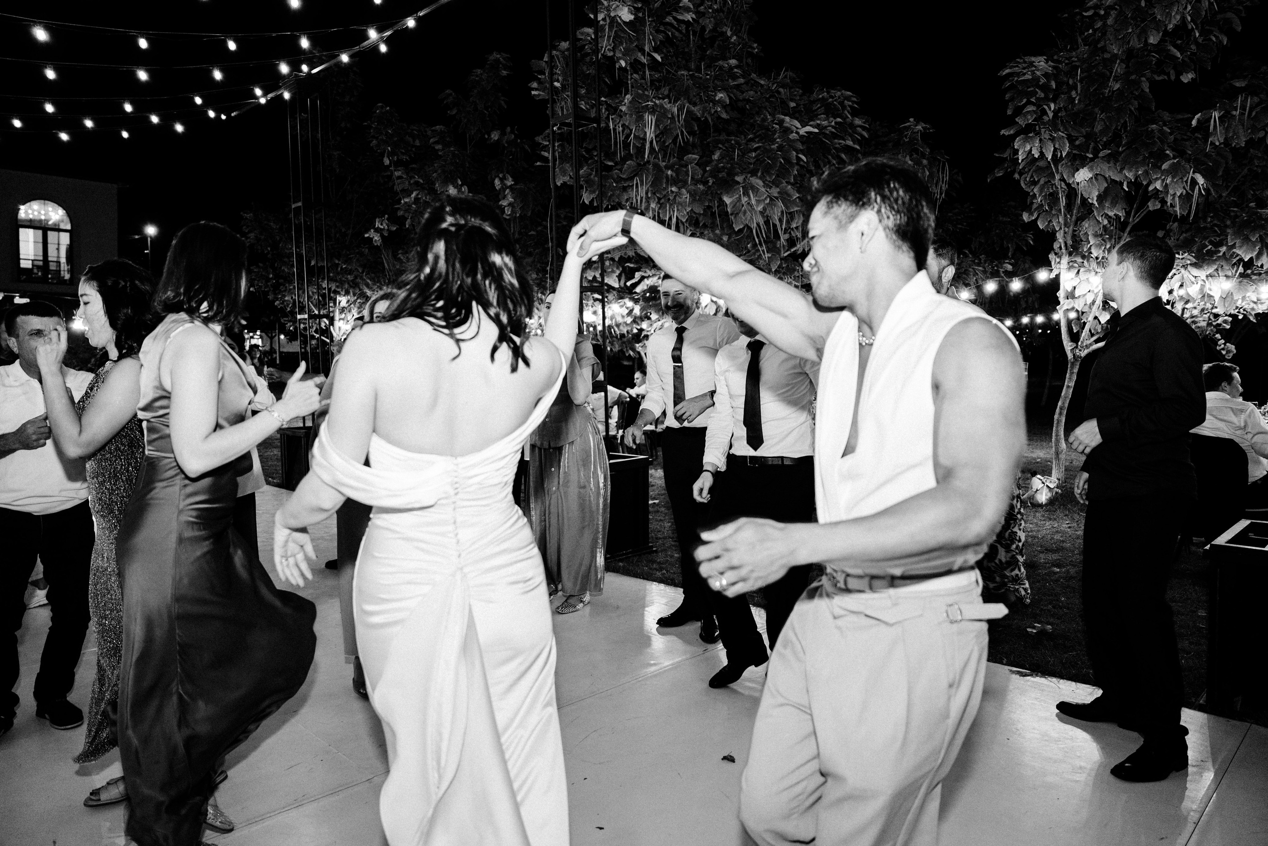 S&S. Ash Hovsepyan Wedding Photographer in Europe, USA and Worldwide