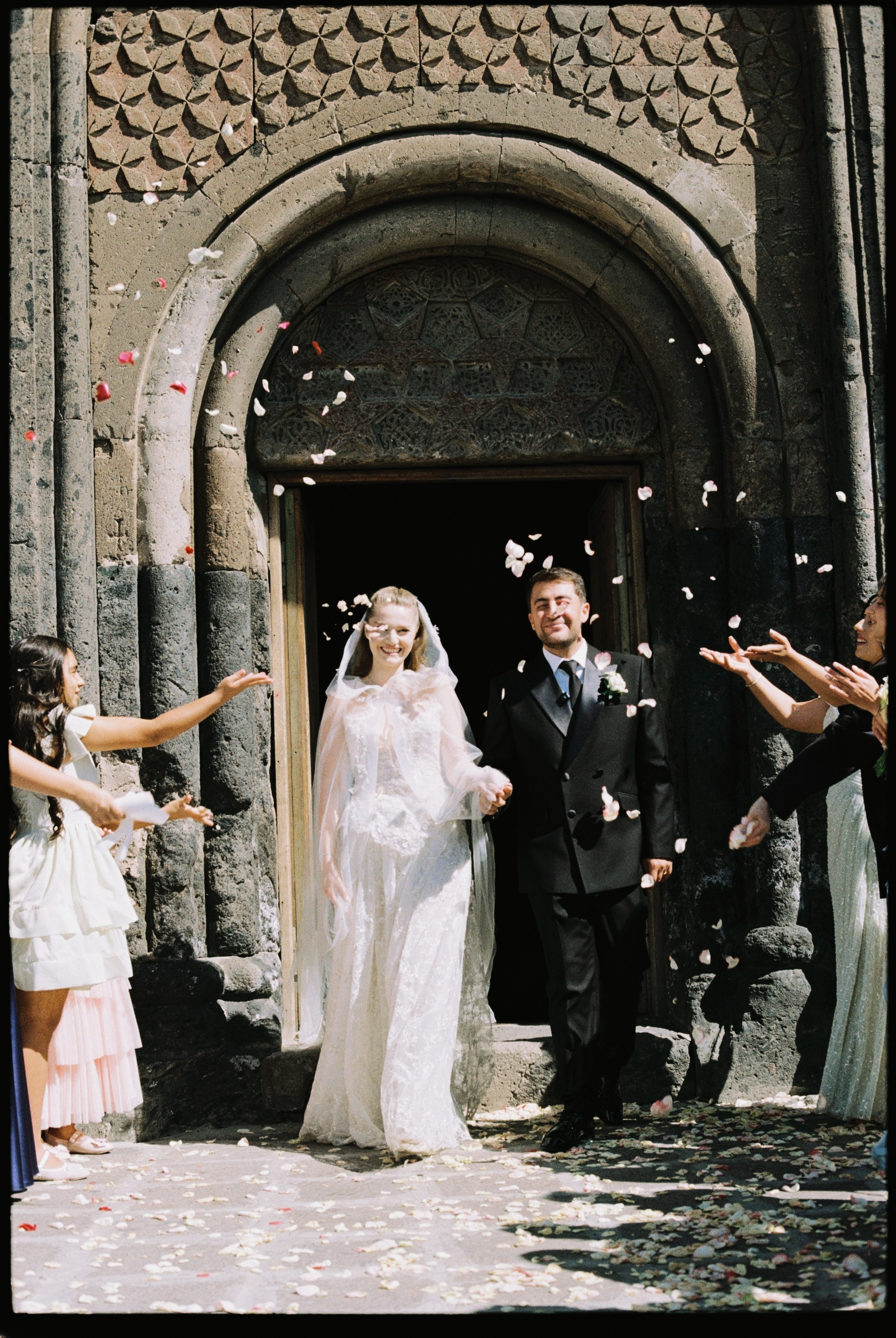 M&SH. Ash Hovsepyan Wedding Photographer in Europe, USA and Worldwide