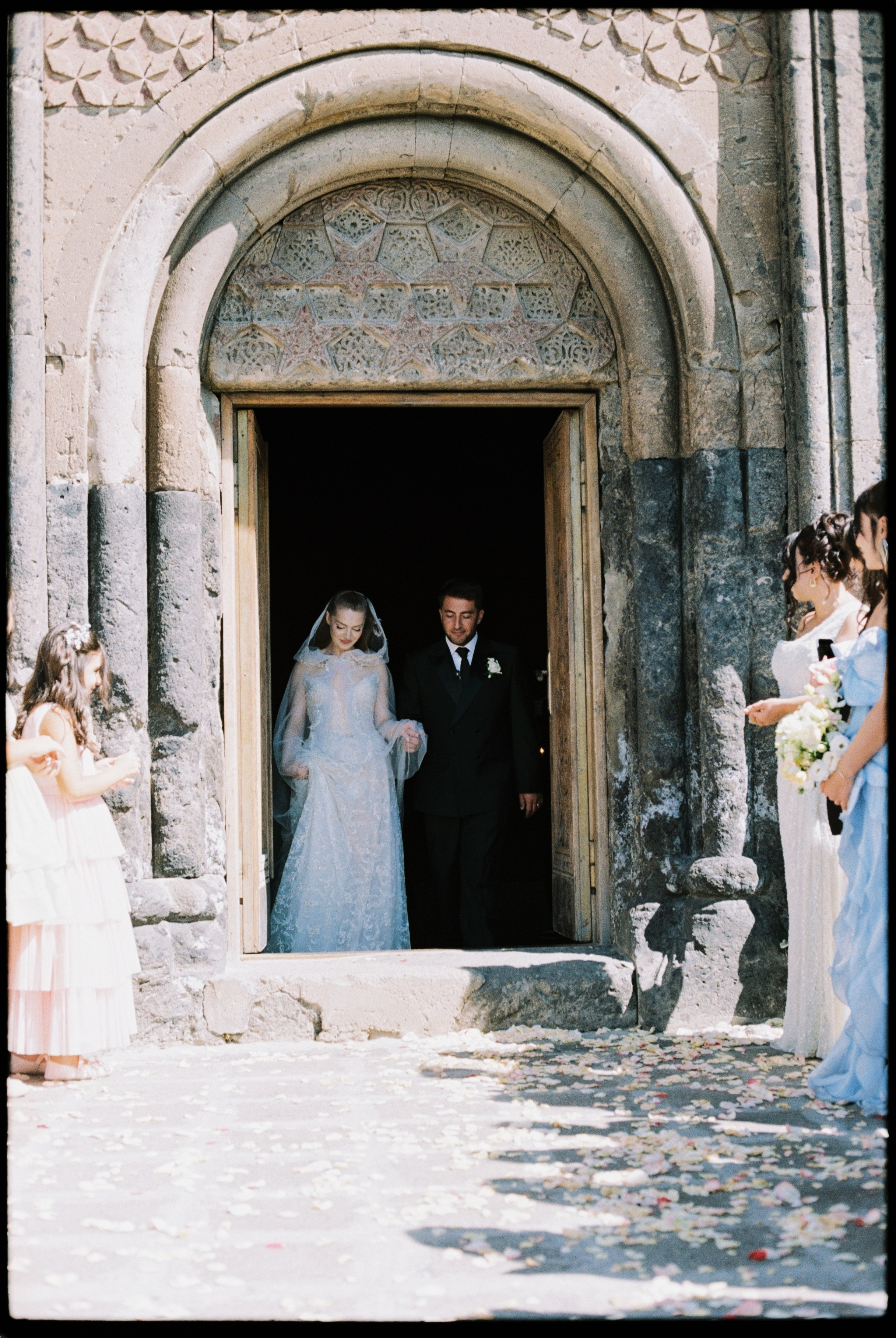 M&SH. Ash Hovsepyan Wedding Photographer in Europe, USA and Worldwide
