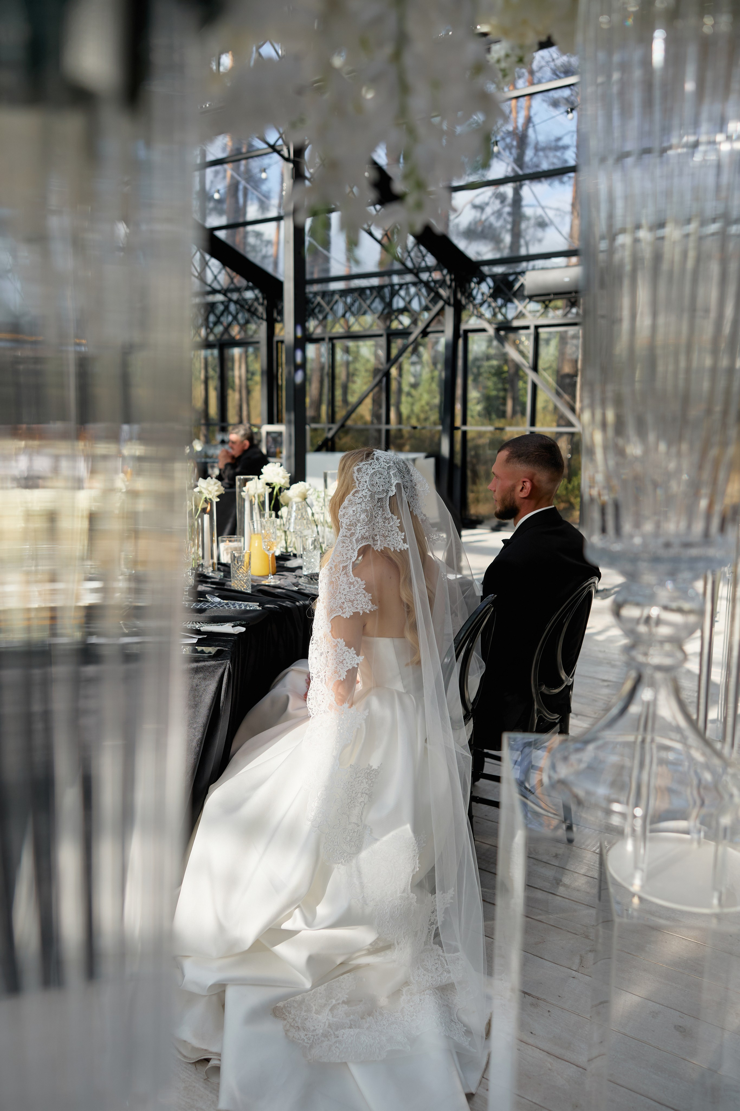 Natalia & Roman. Dworek przy lesie. Fotograf ślubny i rodzinny w Krakowie Yana Klymova