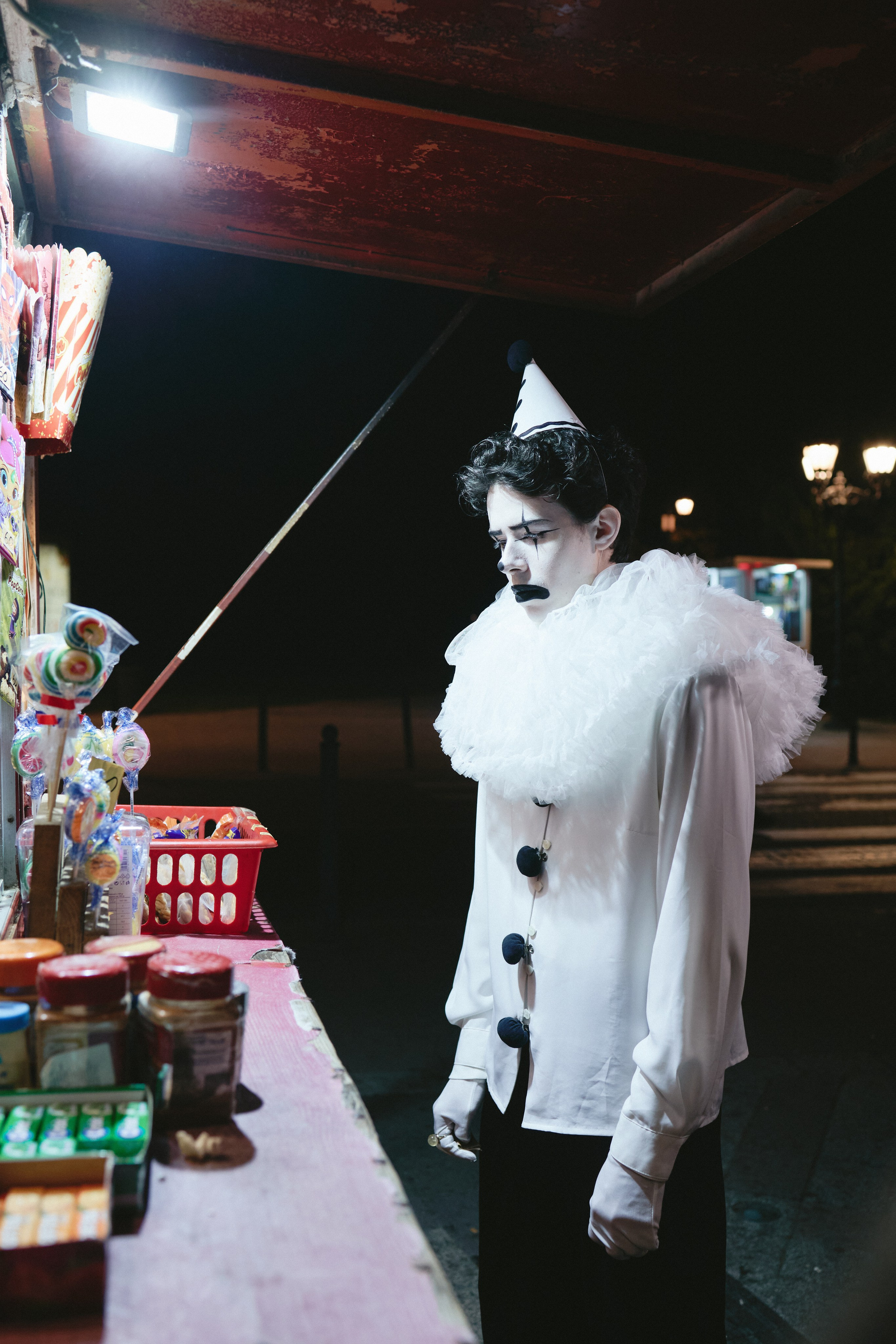 Маска и личность | Концептуальная фотосессия клоуна в Нови Саде. Анастасия Еремина | Фотограф в Сербии | Персональные и бизнес-фотосессии в Белграде и Нови Саде