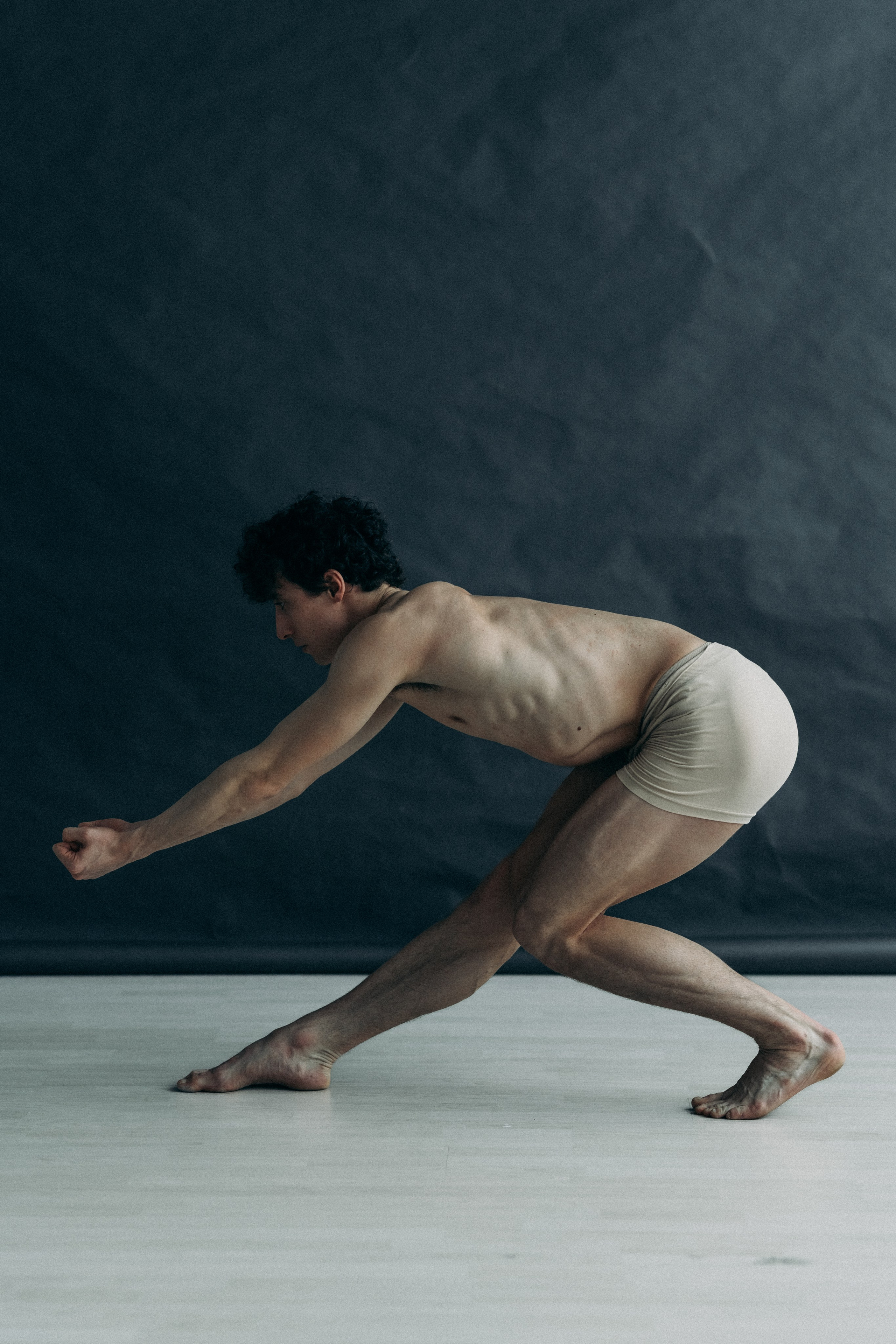 DANCERS. Victoria Olonen – Cinematic Portrait Artist | Helsinki & Europe