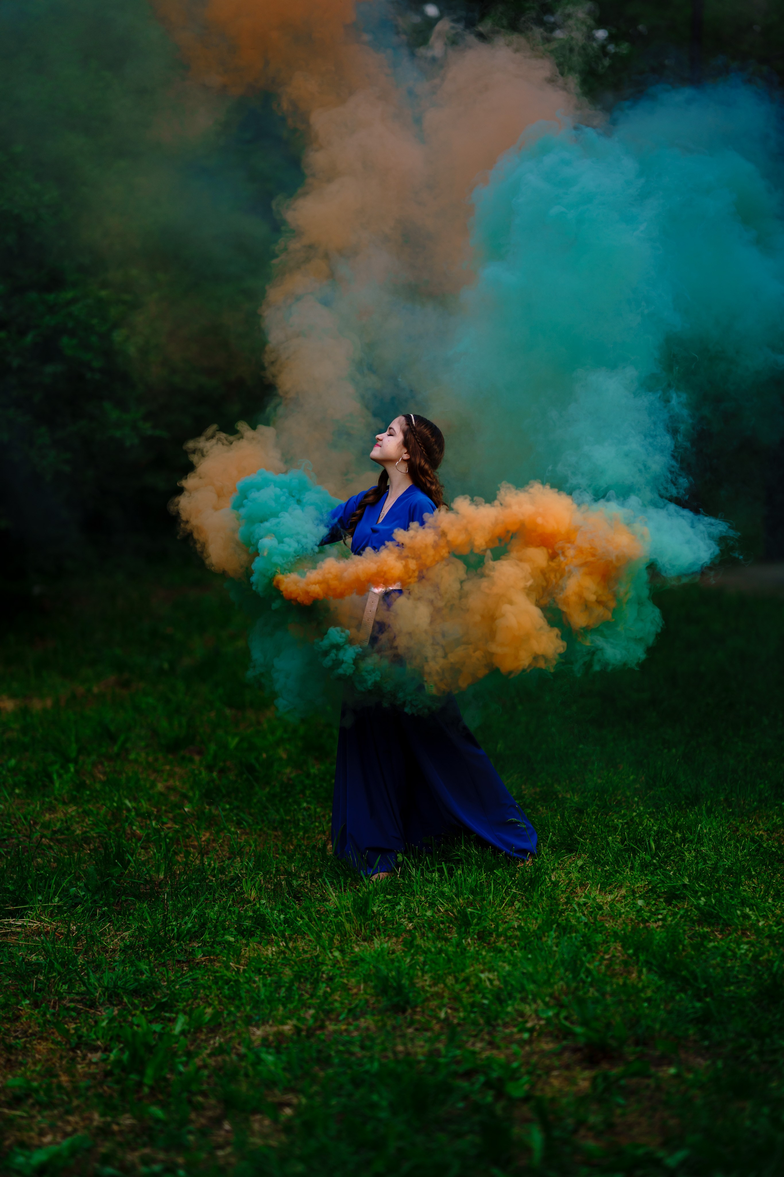 Fumigene… 40 lei/fumigena Opțional. Trendy Albums