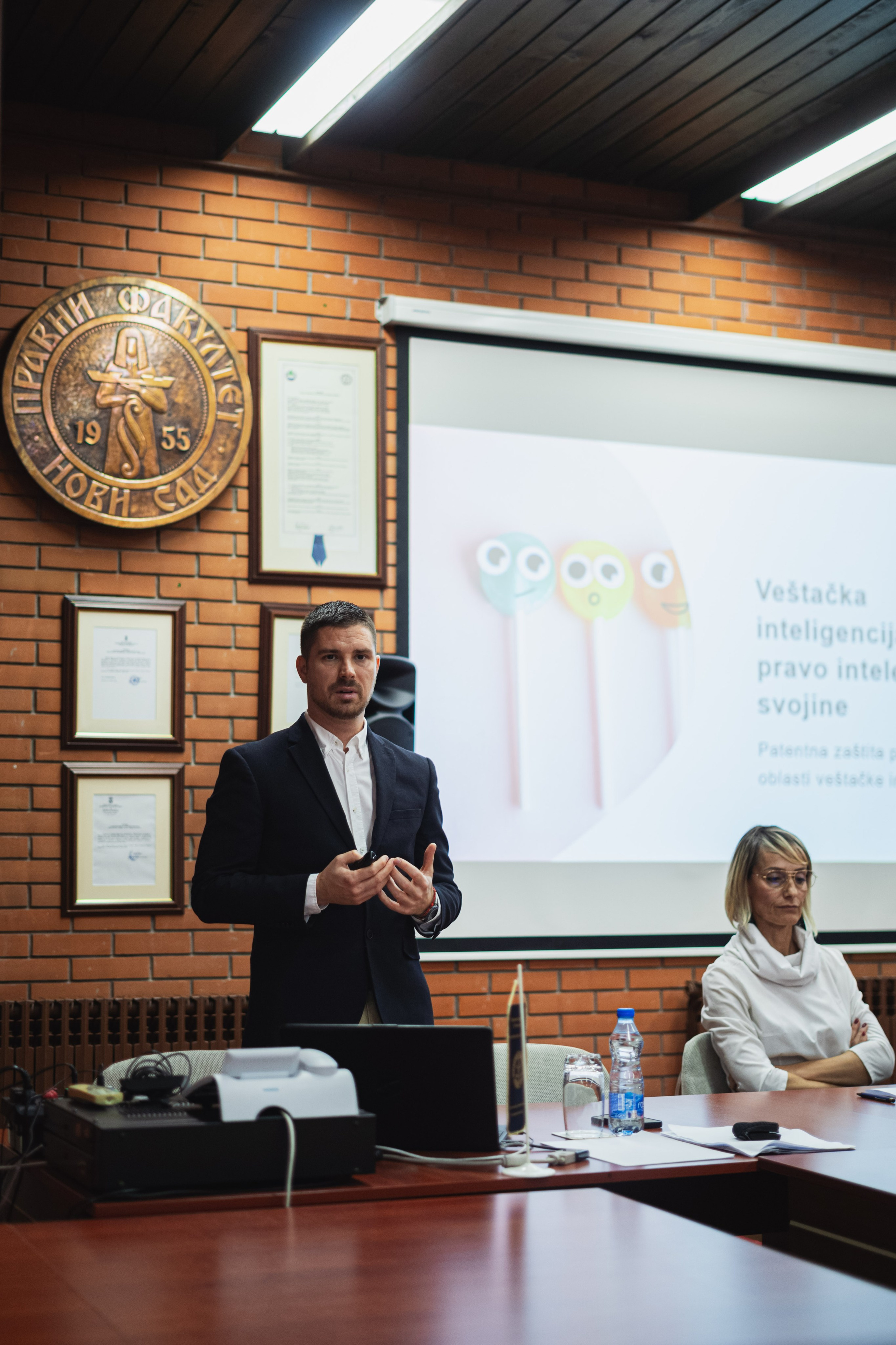 VIP nedelja na pravnom fakultetu Ai predavanje. Žukov Studio