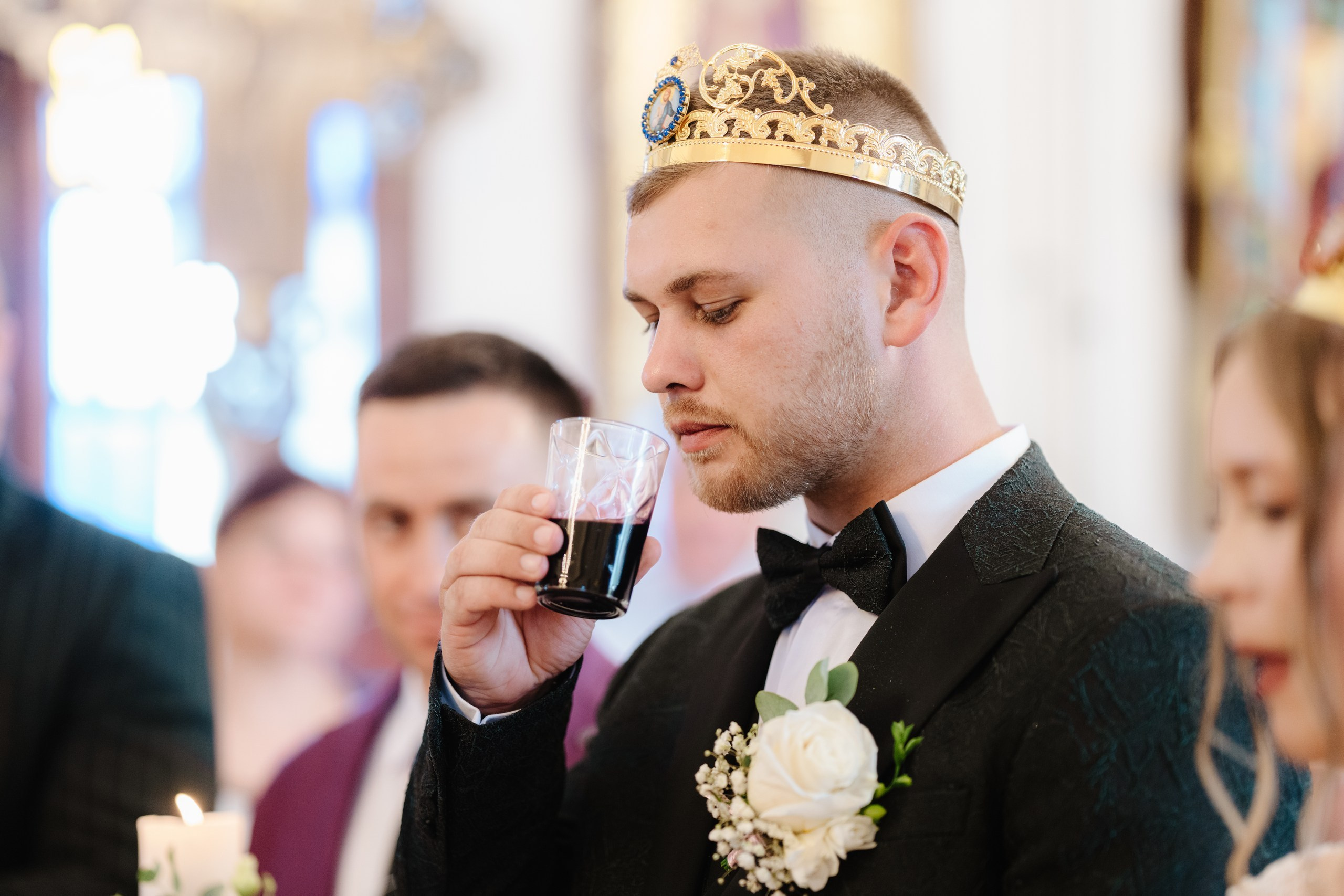 * fotograf stare civilă Siret* fotograf Bucovina* fotograf nuntă Suceava* fotograf Iași Botoșani* stare civilă tradițională* ie românească nuntă* AlinoFotoStudio* fotograf Andrei și Andreea- Alin Chirilă fotograf – stare civilă Siret, Suceava, Andrei și Andreea în ie tradițională, poveste spusă prin fotografiefotograf stare civilă Siret Suceava Alin Chirilă – miri îmbrăcați în costum tradițional bucovineanAlin Chirilă fotograf nuntă Siret Suceava – stare civilă autentică în Bucovina, emoții realefotograf Siret Suceava Alin Chirilă – Andrei și Andreea la starea civilă în ie tradiționalăstare civilă Siret fotograf Alin Chirilă – cadre naturale cu miri în costum popular din Bucovinafotograf nuntă Siret Suceava Alin Chirilă – povestitor prin fotografie, moment emoționant la starea civilăAlin Chirilă fotograf stare civilă Siret – iubire autentică surprinsă în stil documentarfotograf Bucovina Siret Alin Chirilă – stare civilă în ie tradițională, cadre pline de emoțieAlin Chirilă fotograf Suceava – Andrei și Andreea spun DA la starea civilă în Siretfotograf stare civilă Suceava Siret Alin Chirilă – poveste de iubire în stil tradițional românesc - Alin Chirilă fotograf profesionist, AlinoFotoStudio, fotograf evenimente Siret, Suceava County, Iași, Bacău County, Botoșani, Neamț County, fotograf nunți, botezuri, cununii civile, portrete și momente autentice surprinse elegant.- Alin Chirilă surprinde momente elegante de nuntă și evenimente speciale prin AlinoFotoStudio, fotograf disponibil în Siret, Suceava County, Iași, Bacău County, Botoșani și Neamț County, specializat în nunți, botezuri și cununii civile. - Alin Chirilă fotograf profesionist, AlinoFotoStudio, fotograf nuntă și evenimente în Siret, Suceava, Iași, Bacău, Botoșani și Piatra Neamț, fotograf nunți, botezuri, cununie civilă, ședințe foto, trash the dress, logodnă, familie, portrete și fotografii autentice. - AlinoFotoStudio by Alin Chirilă, fotograf evenimente premium în Suceava County, Iași County, Bacău County, Botoșani County și Neamț County, fotograf de familie, fotograf ceremonii religioase, petreceri și momente emoționante. - Alin Chirilă fotograf, povestitor prin fotografie, servicii foto profesionale pentru mireasă, mire, pregătiri nuntă, biserică, restaurant, valsul mirilor, tradiții românești și amintiri de neuitat în Moldova.