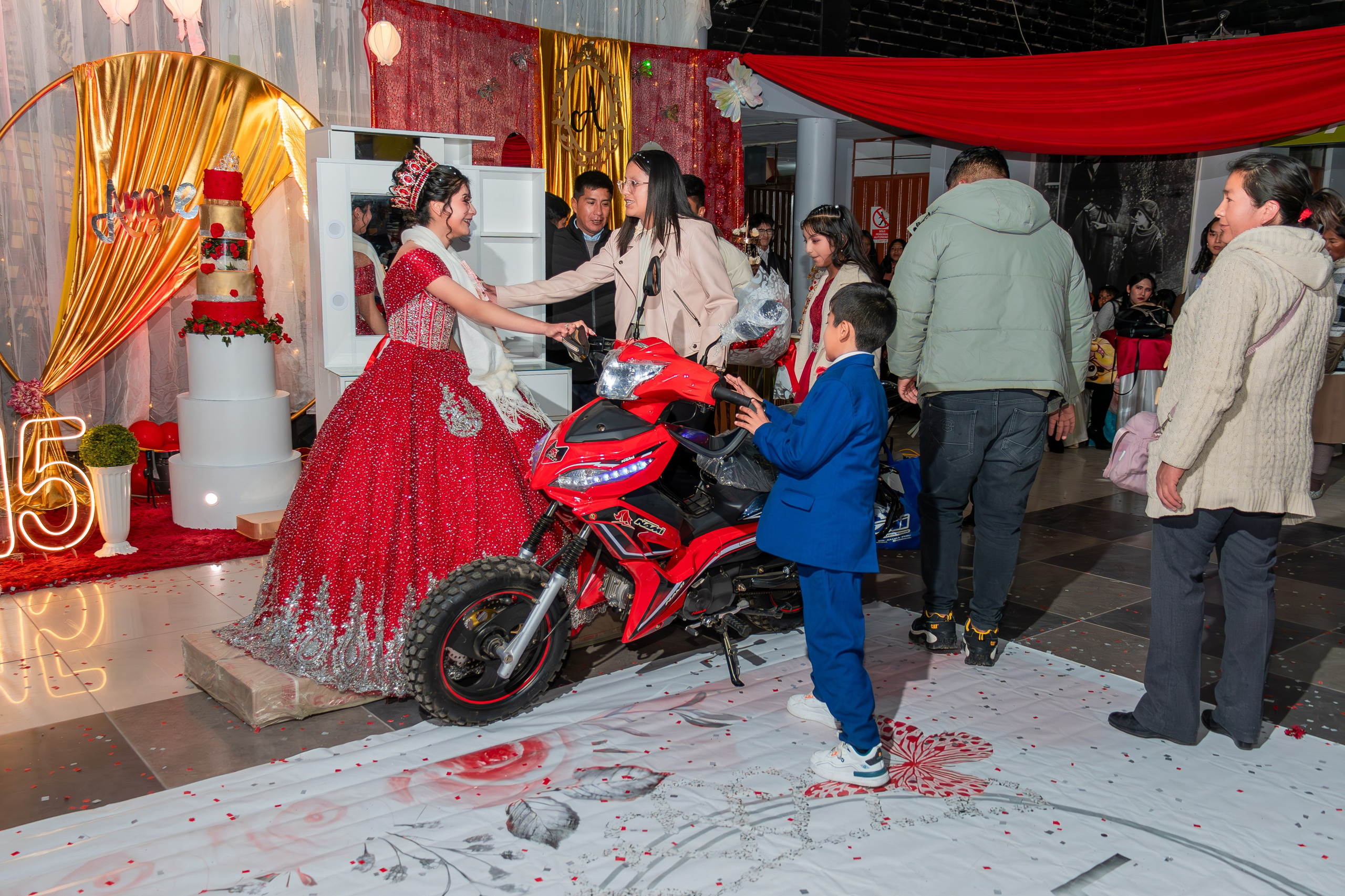 XV DE ANGE. Studio KVTA | Fotografía y Video de Bodas en Arequipa