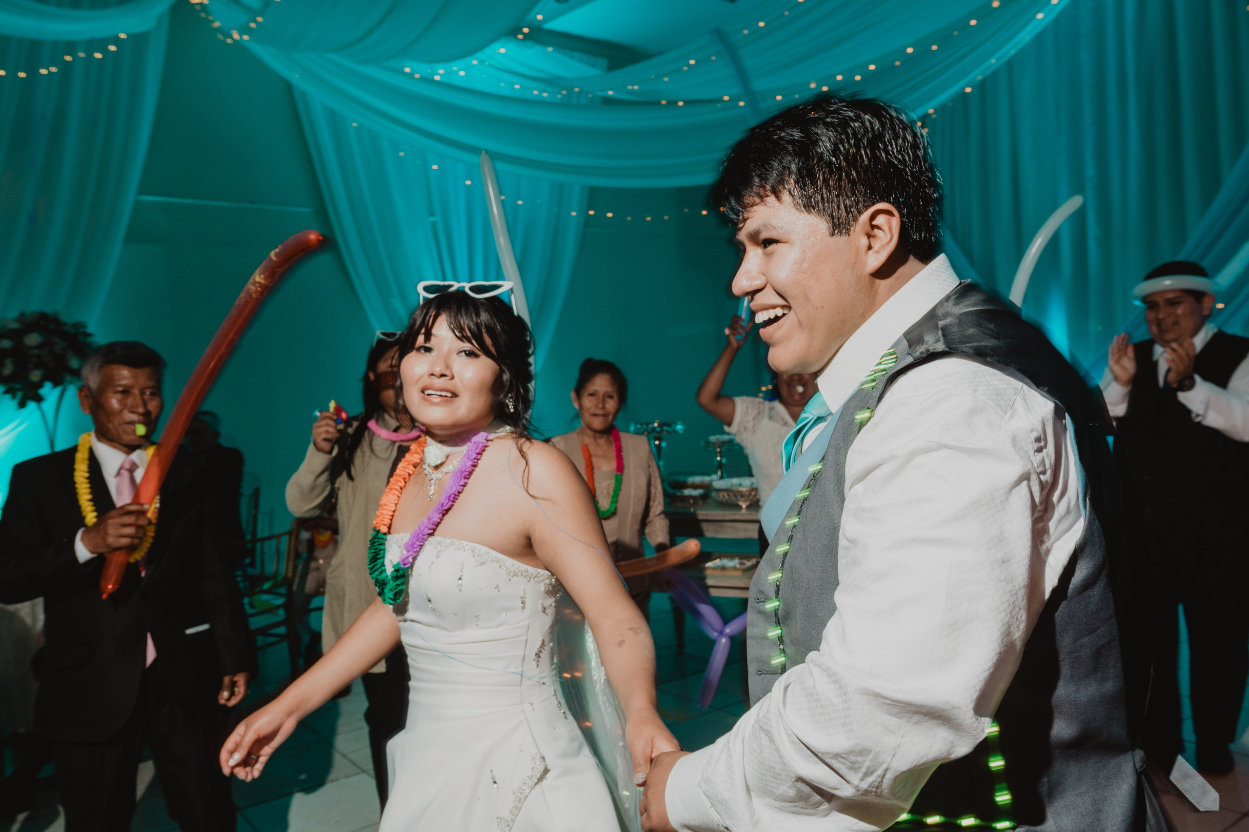 STEISY + EMMANUEL | BODA RELIGIOSA. Studio KVTA | Fotografía y Video de Bodas en Arequipa