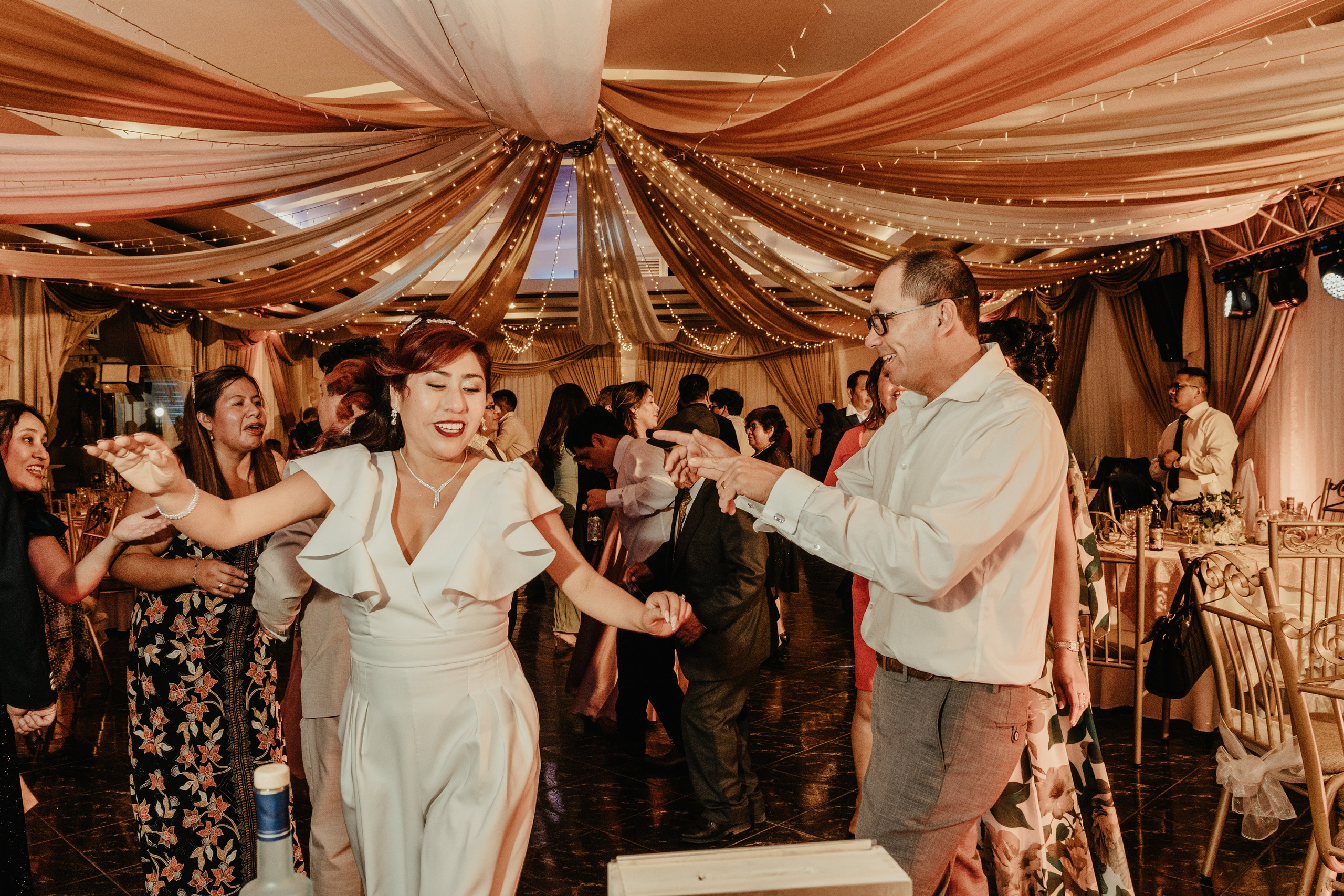 VANESSA + FRANKLIN BODA RELIGIOSA. Studio KVTA | Fotografía y Video de Bodas en Arequipa