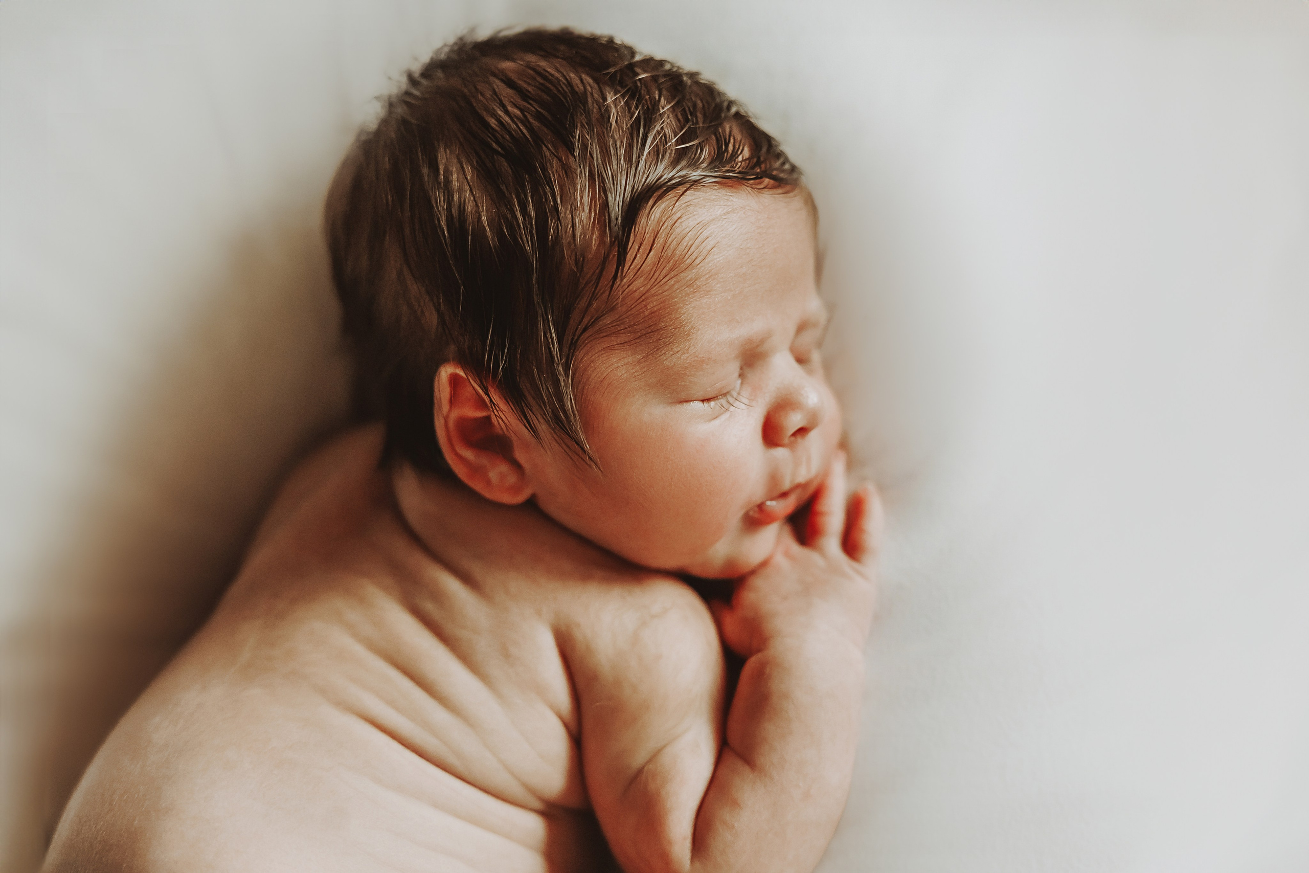 Фотосесия за новородено. Фотограф Ирина Йотова