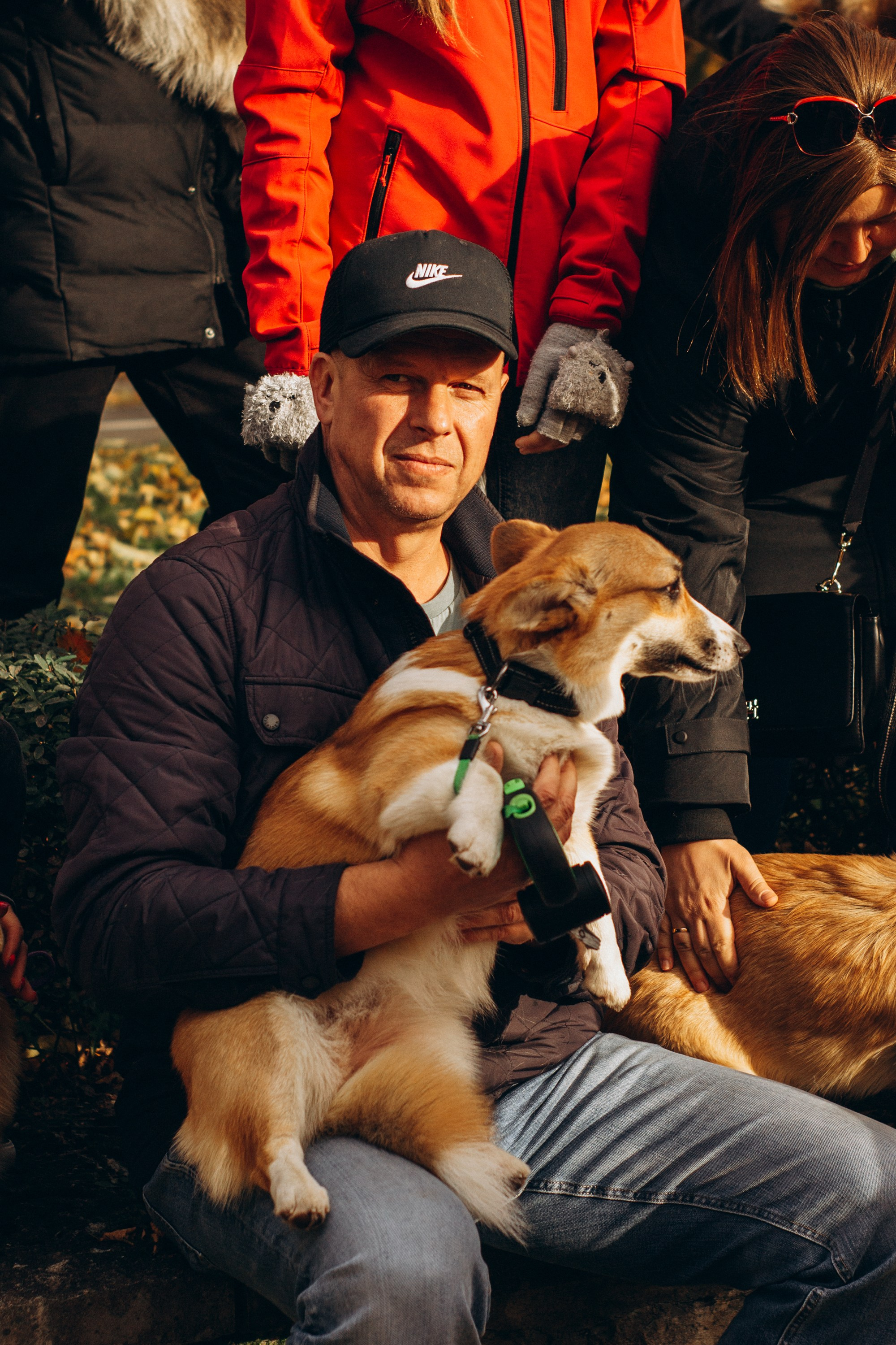 Corgi party, october. Kat Laisaar — Pet photographer in Tallinn