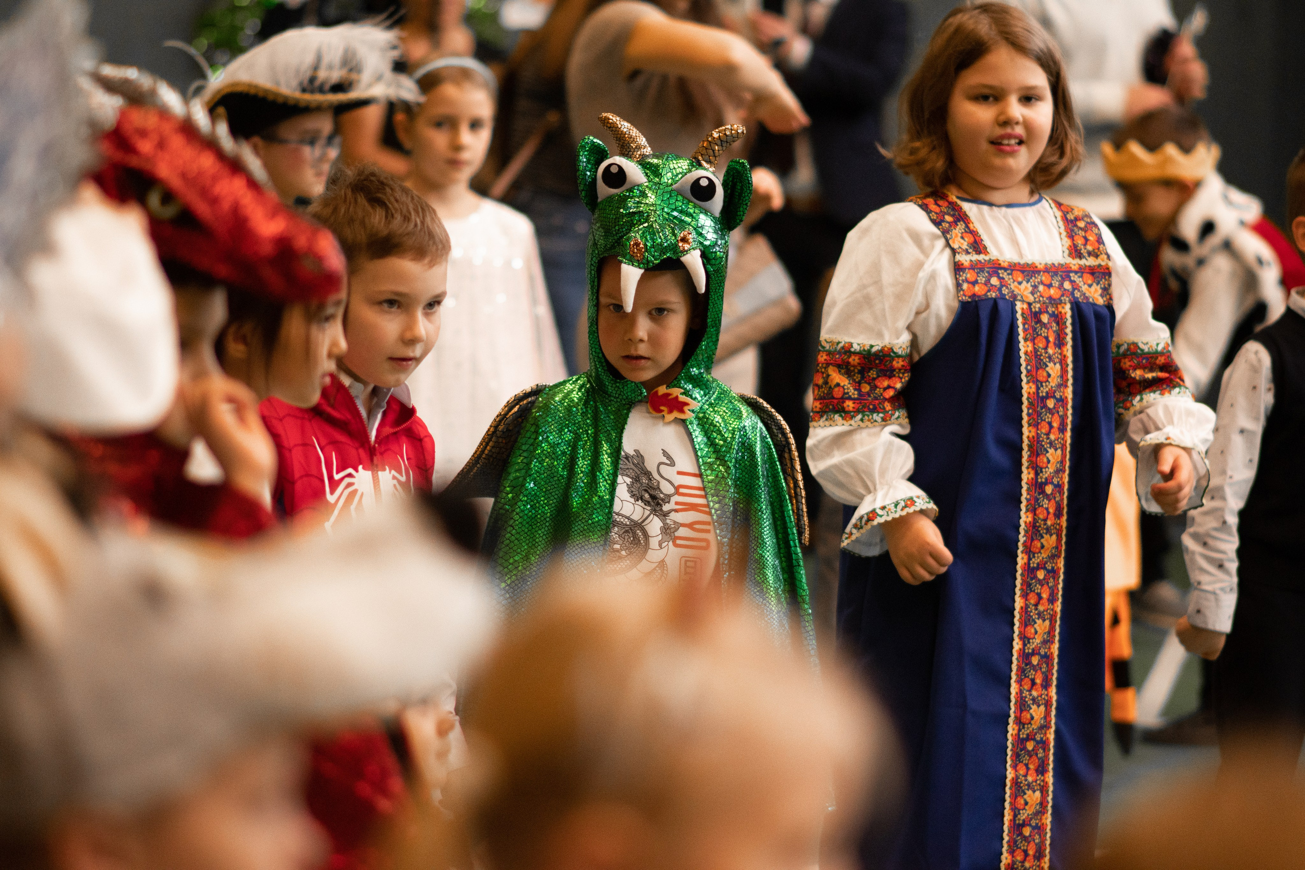 Новогодний хоровод. Семейный и детский фотограф