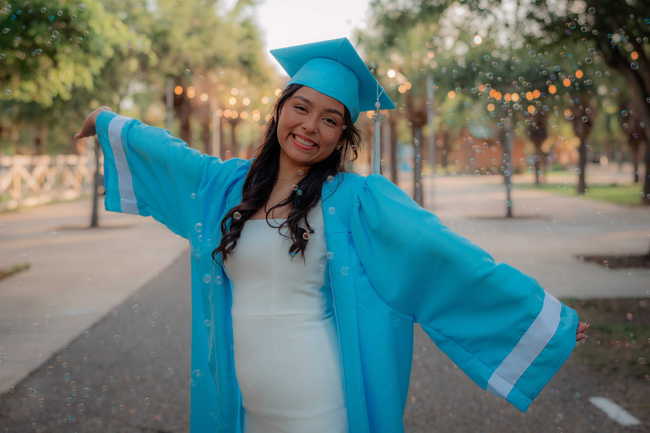 GRADUATES. VALLEY MEDIA CREATORS