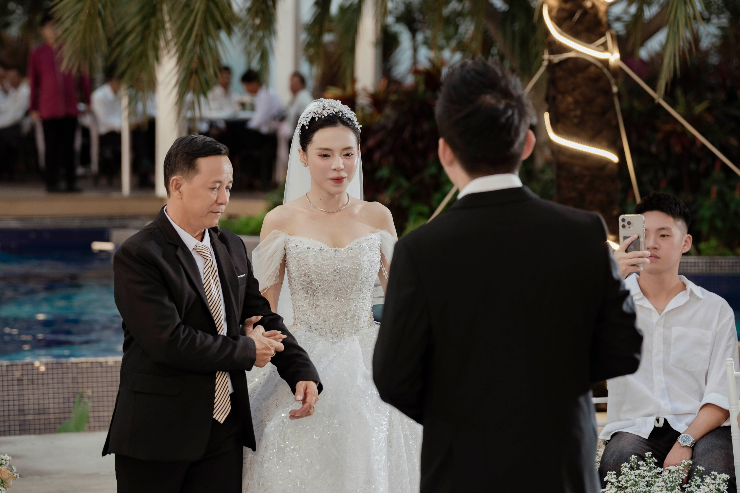 KYWU & NHI. WEDDING PHOTOGRAPHER IN VIETNAM