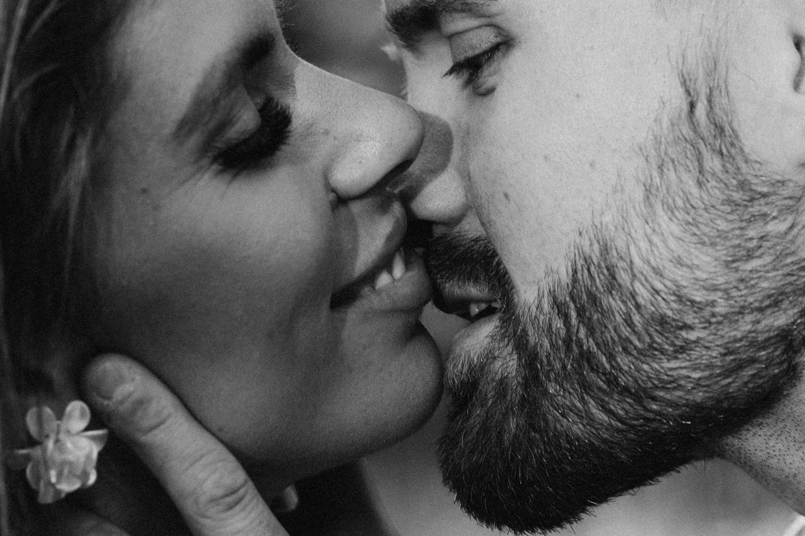 M&J. Wedding and potrait photographer in Helsinki Vickan O