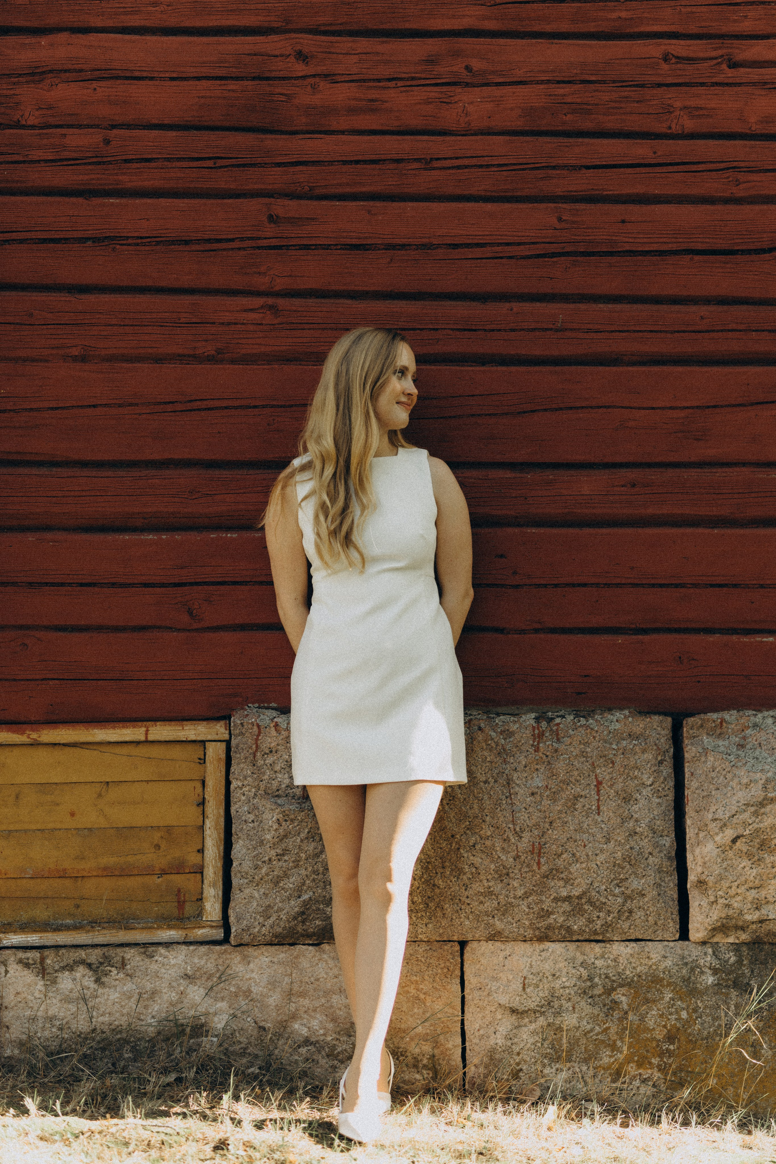 Wedding photo session in Pornainen. Wedding and portrait photographer in Helsinki Vickan O