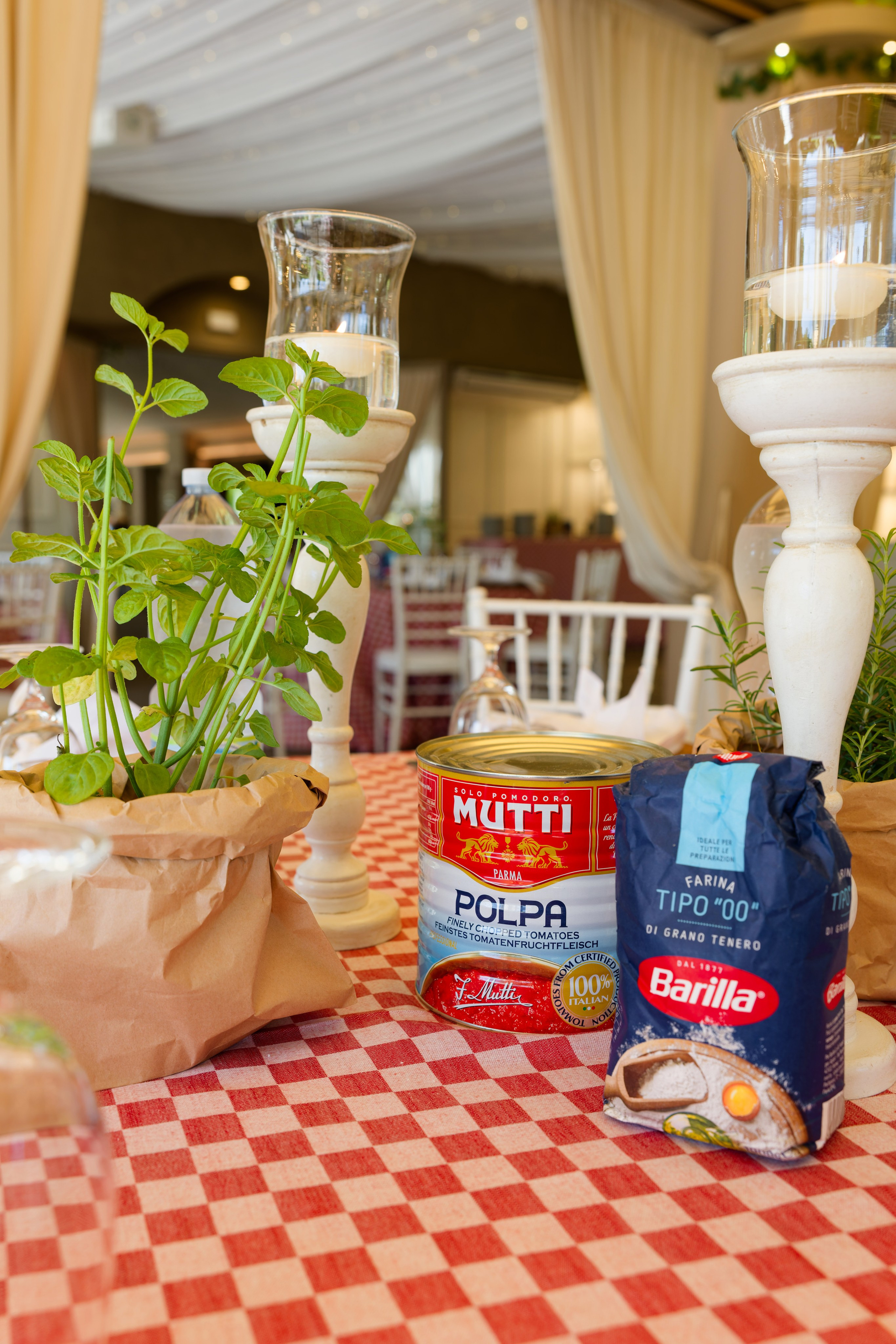 Pizza Party at Tenuta Massini, Florence, Italy. Destination Wedding Photographer — Nikita Burtsev