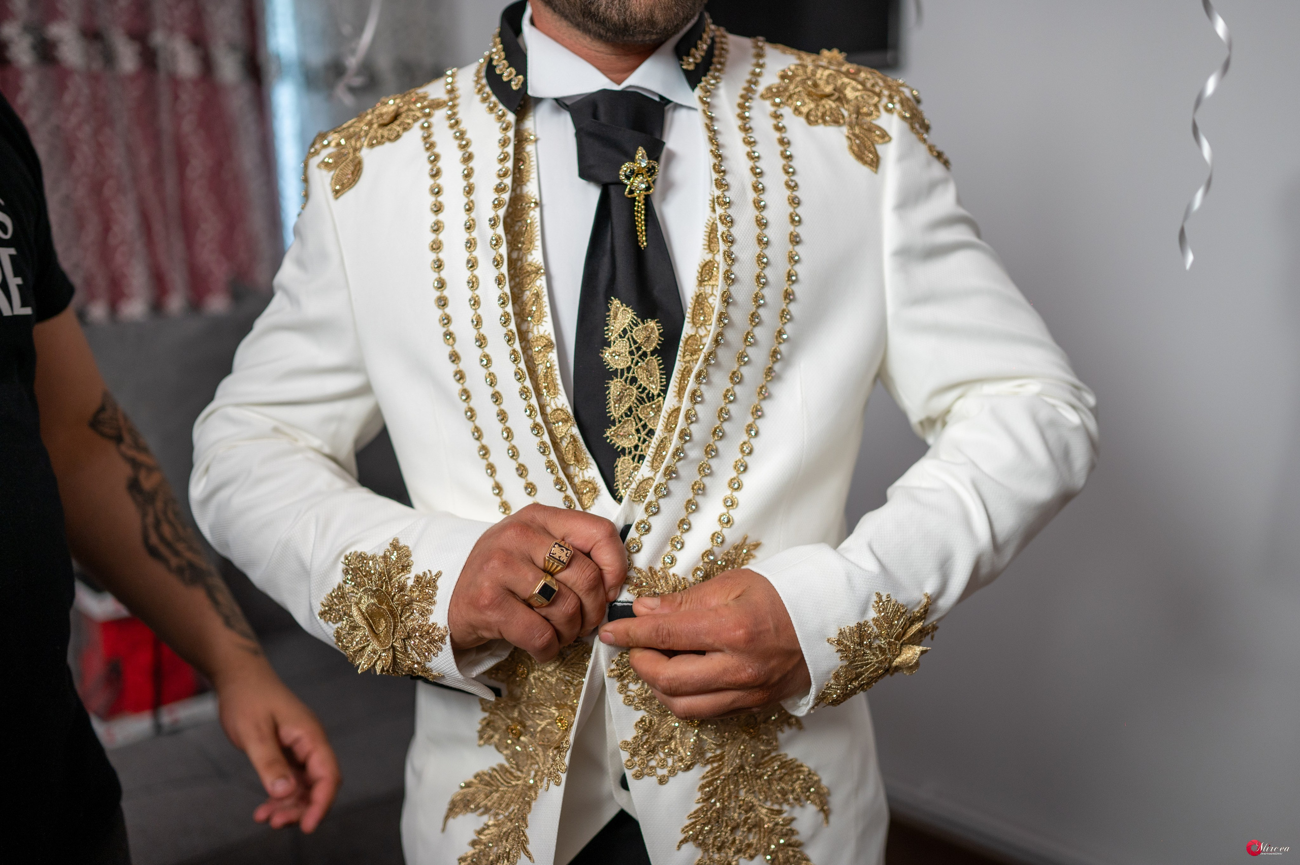 Laura & Elvis. Mircea Marculescu Photography Videography