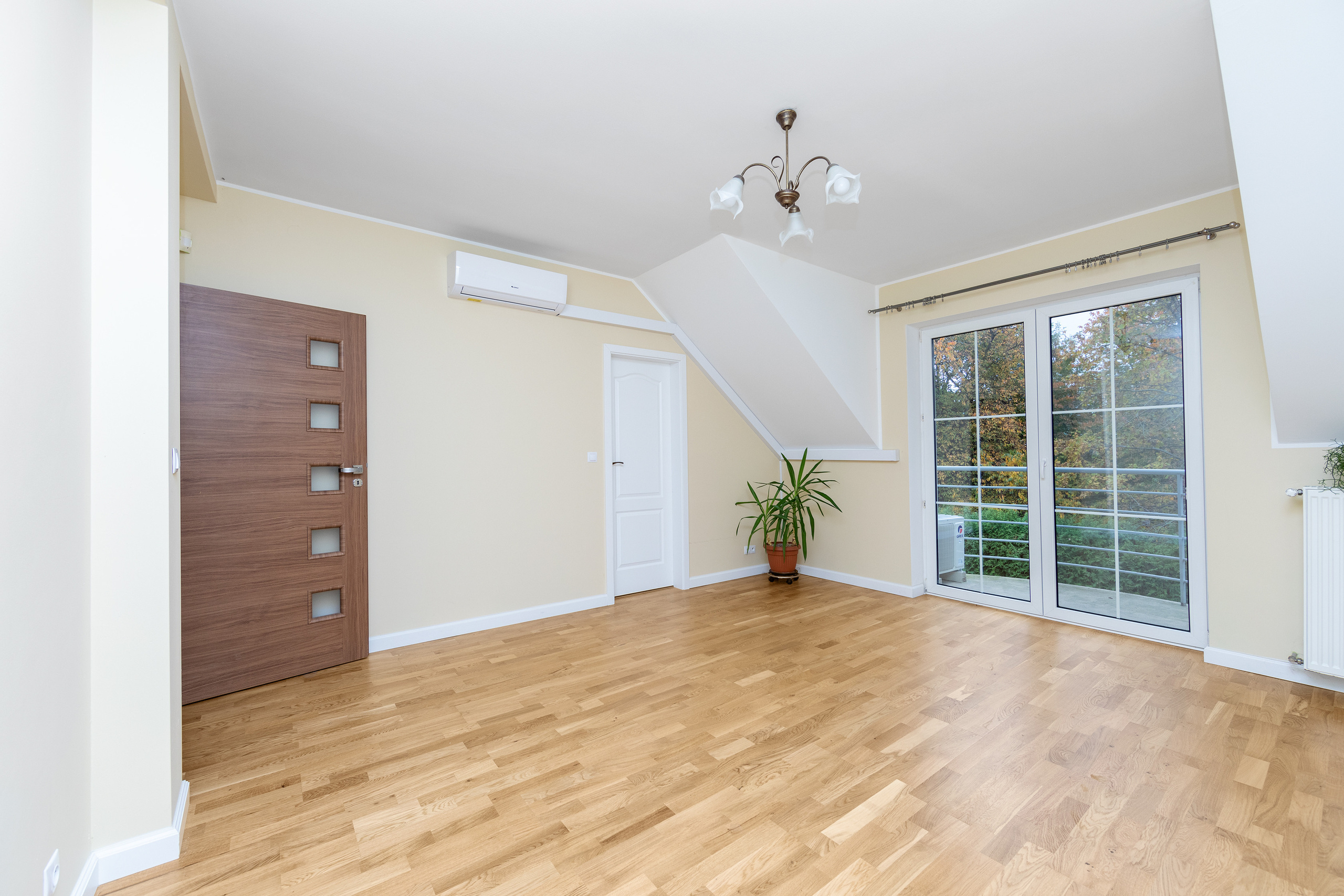 Fotografia wnętrz Warszawa. Fotograf Nieruchomości i Wnętrz