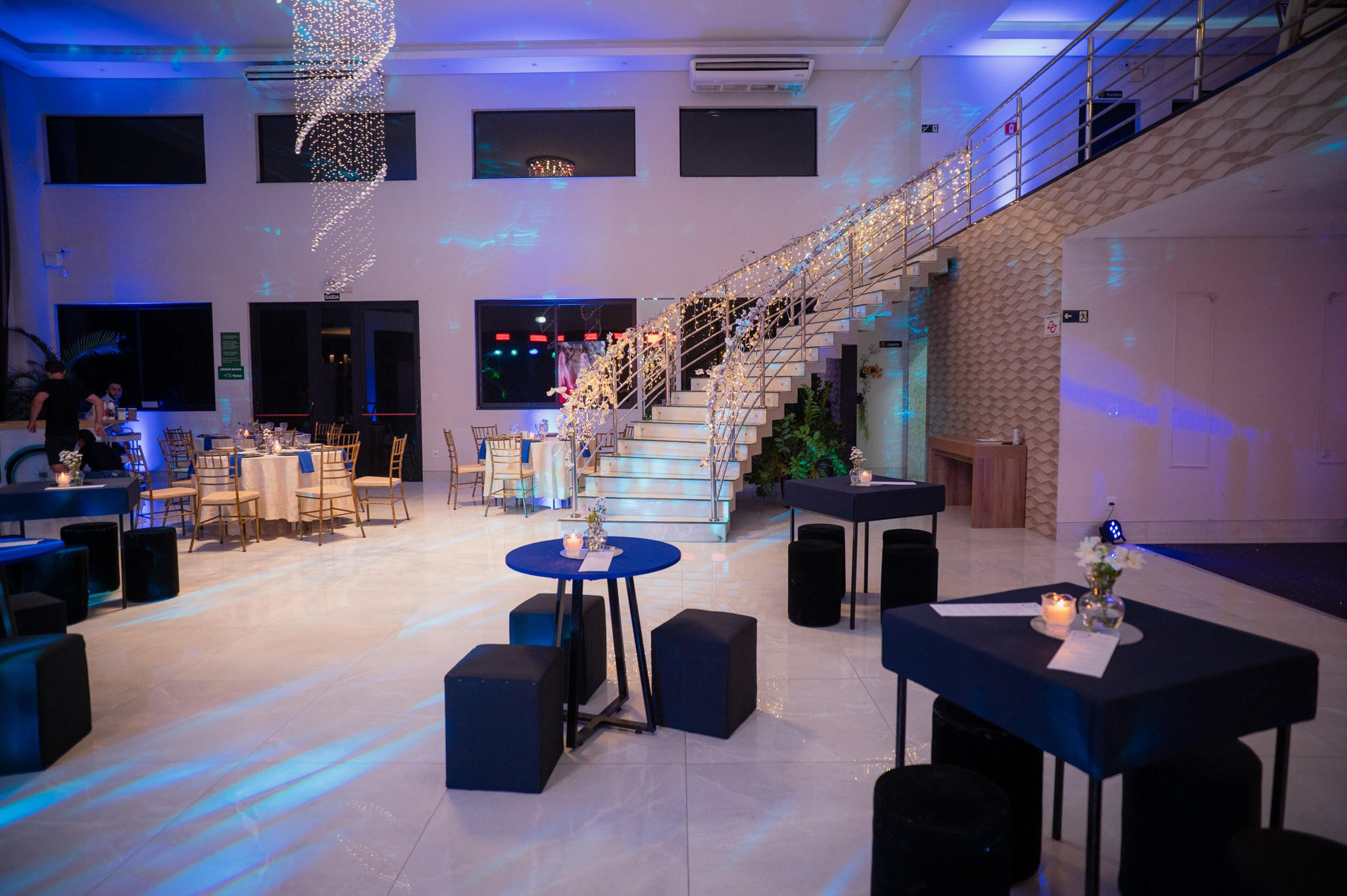 Lara — Hall Palace / Bauru SP. Robson Colaço