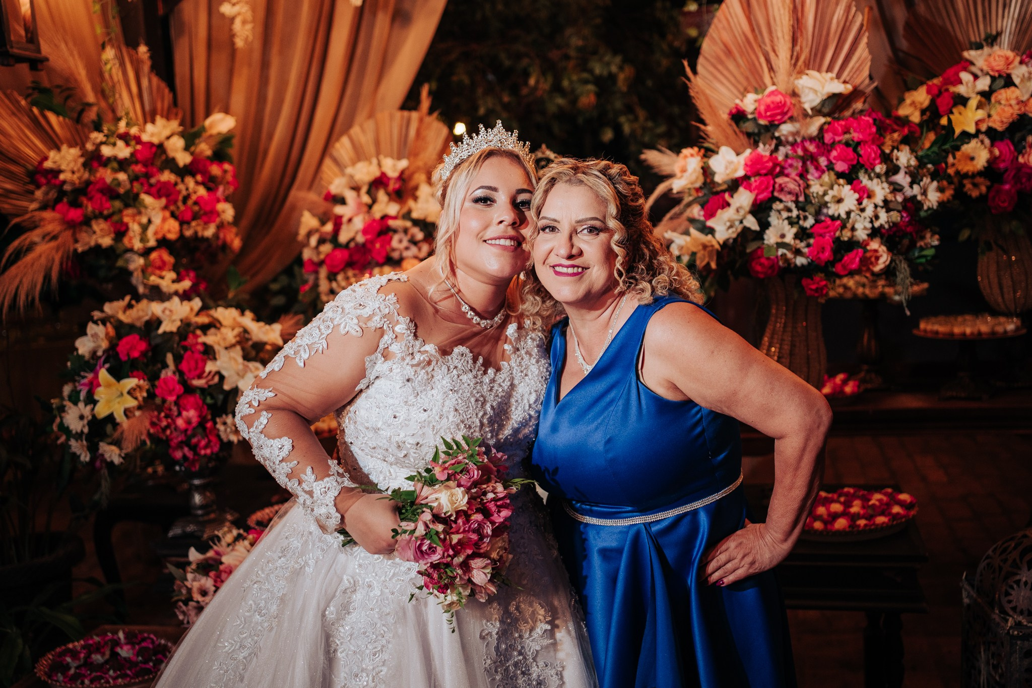 Nathallya & Antônio Marco — Vila Casali / Piratininga SP. Robson Colaço