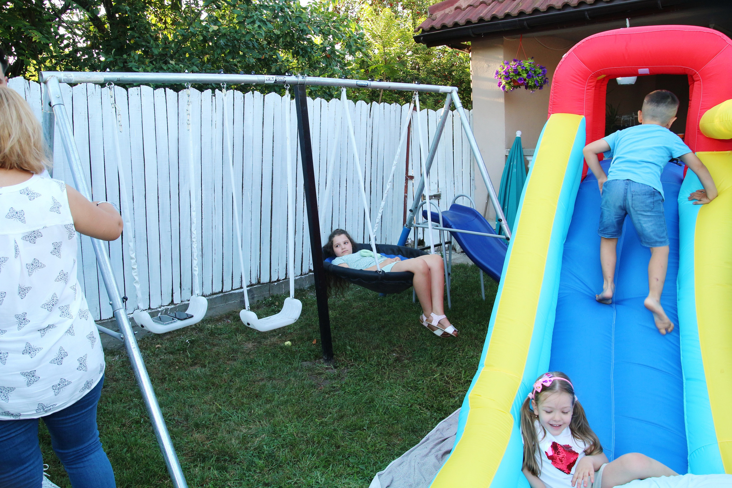 BYZO MEDIA. PETRU BYZO - family and children photographer in ROMANIA