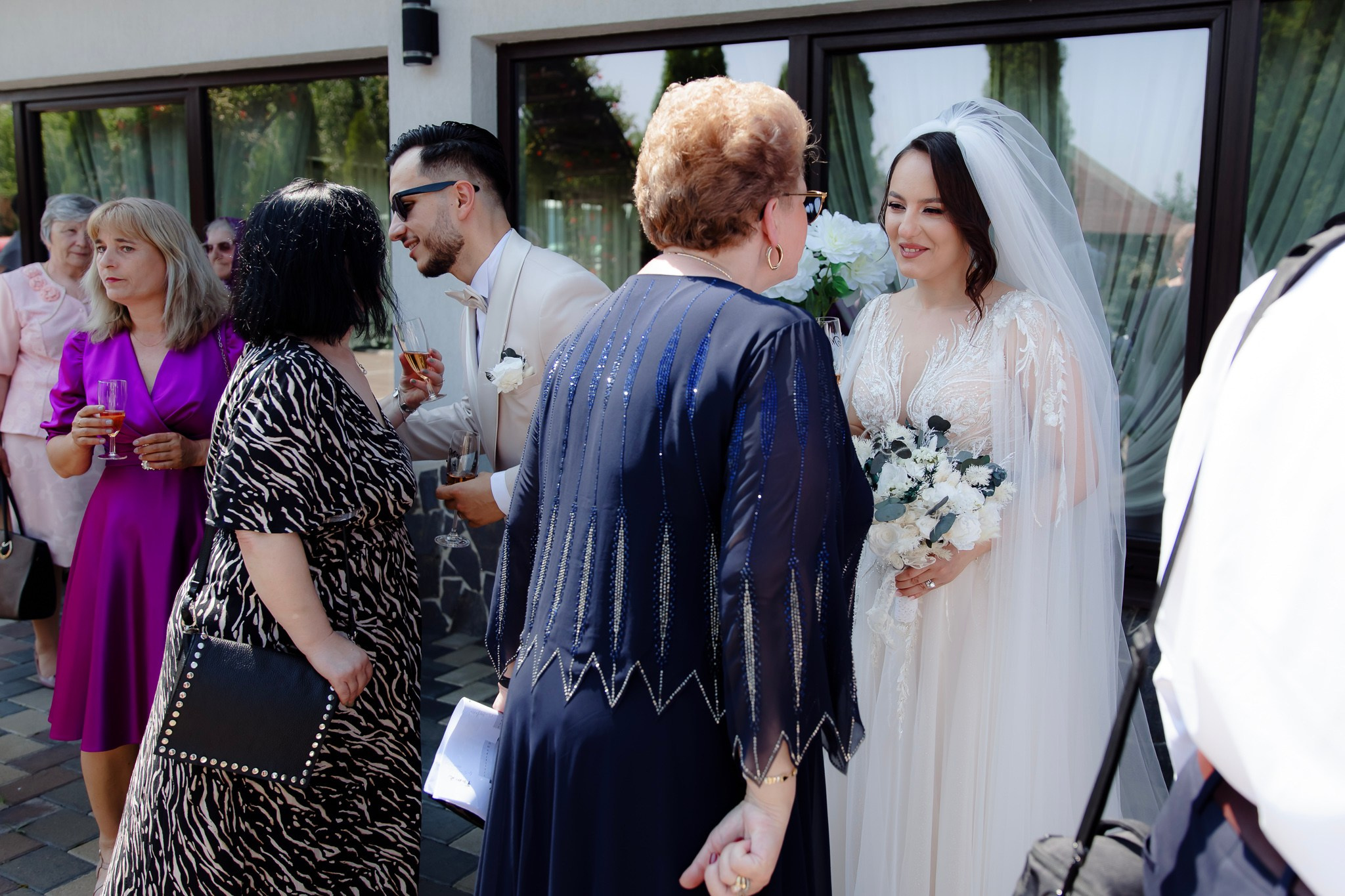 Ioana & Ionuț | Nuntă de poveste la Păstrăvăria Poiana din Mălini județul Suceava. Servicii foto-video profesionale, pentru momente de neuitat