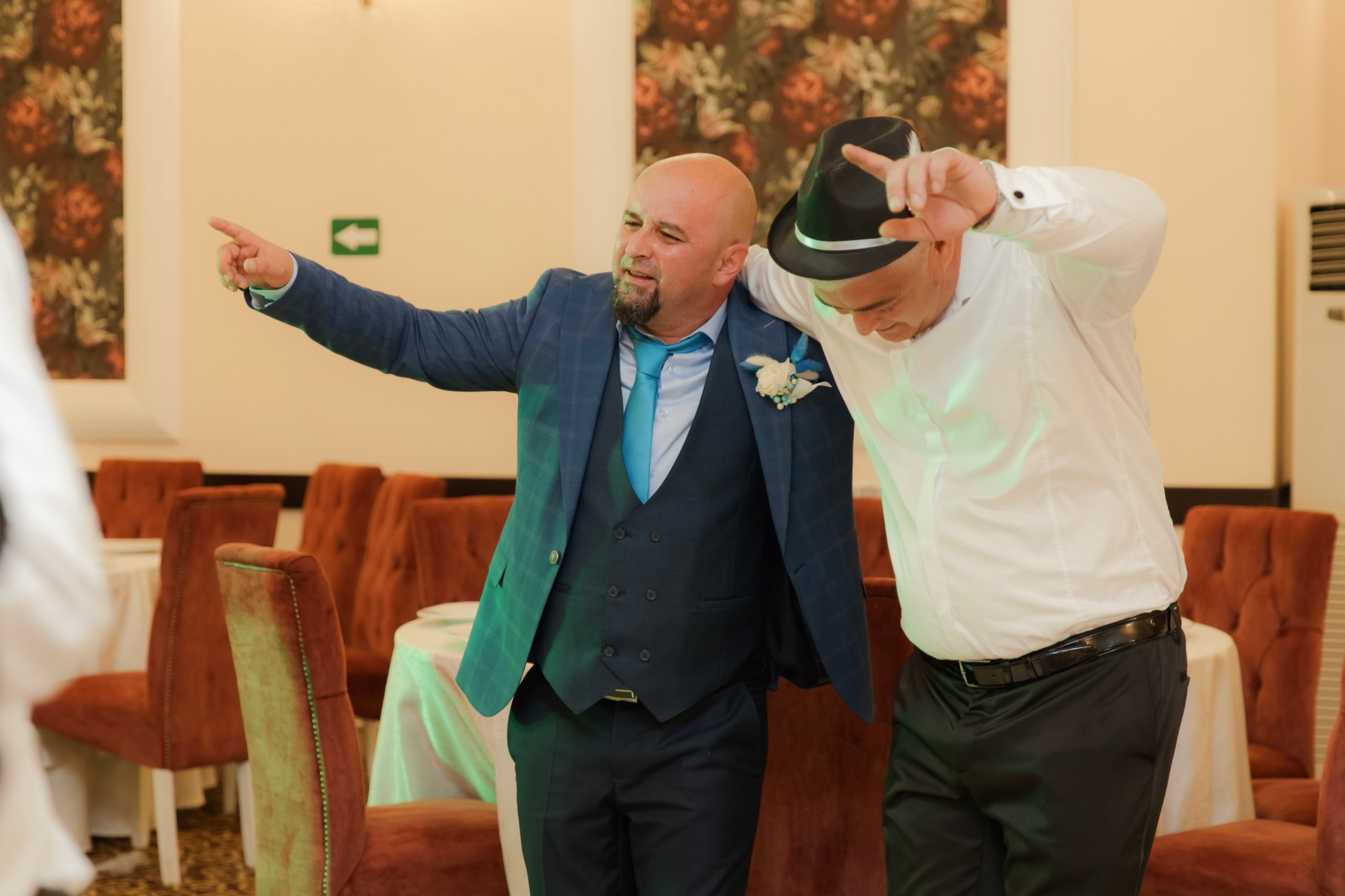 Mihai & Oana. Servicii foto-video profesionale, pentru momente de neuitat