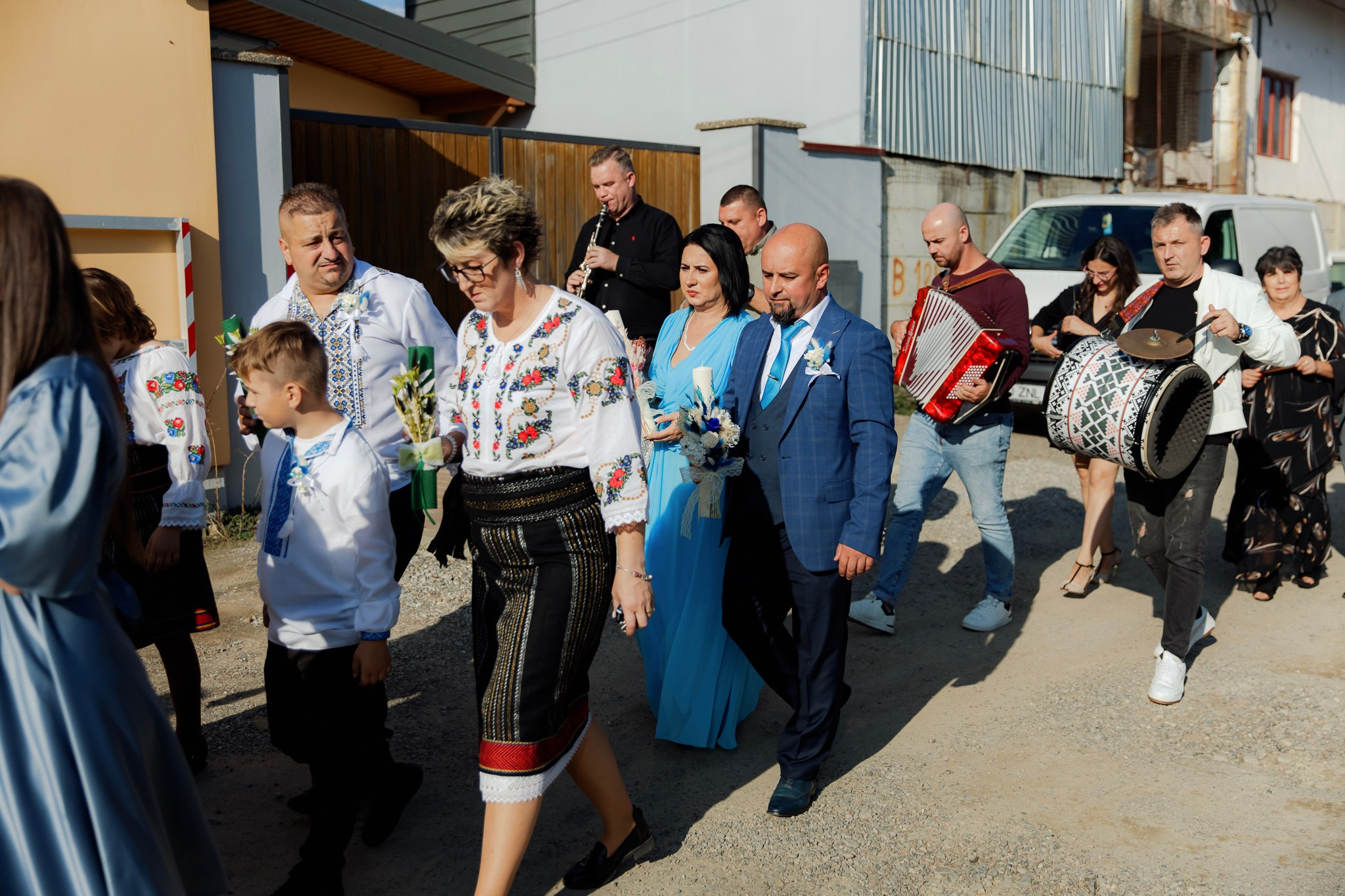 Mihai & Oana. Servicii foto-video profesionale, pentru momente de neuitat