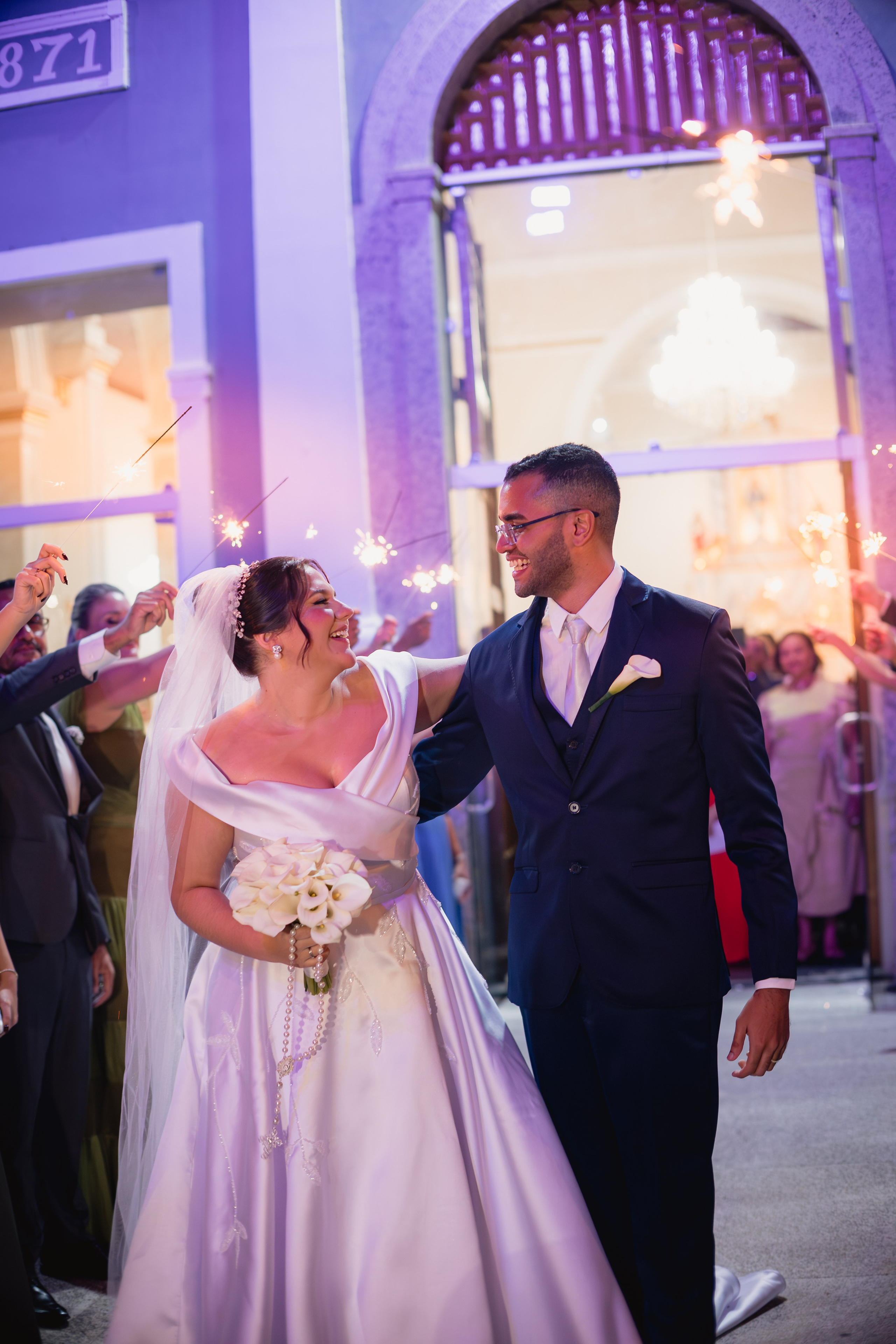Amanda e Lucas. Aldrin Wesley Fotografia | Casamentos, ensaios e momentos que merecem ser lembrados para sempre