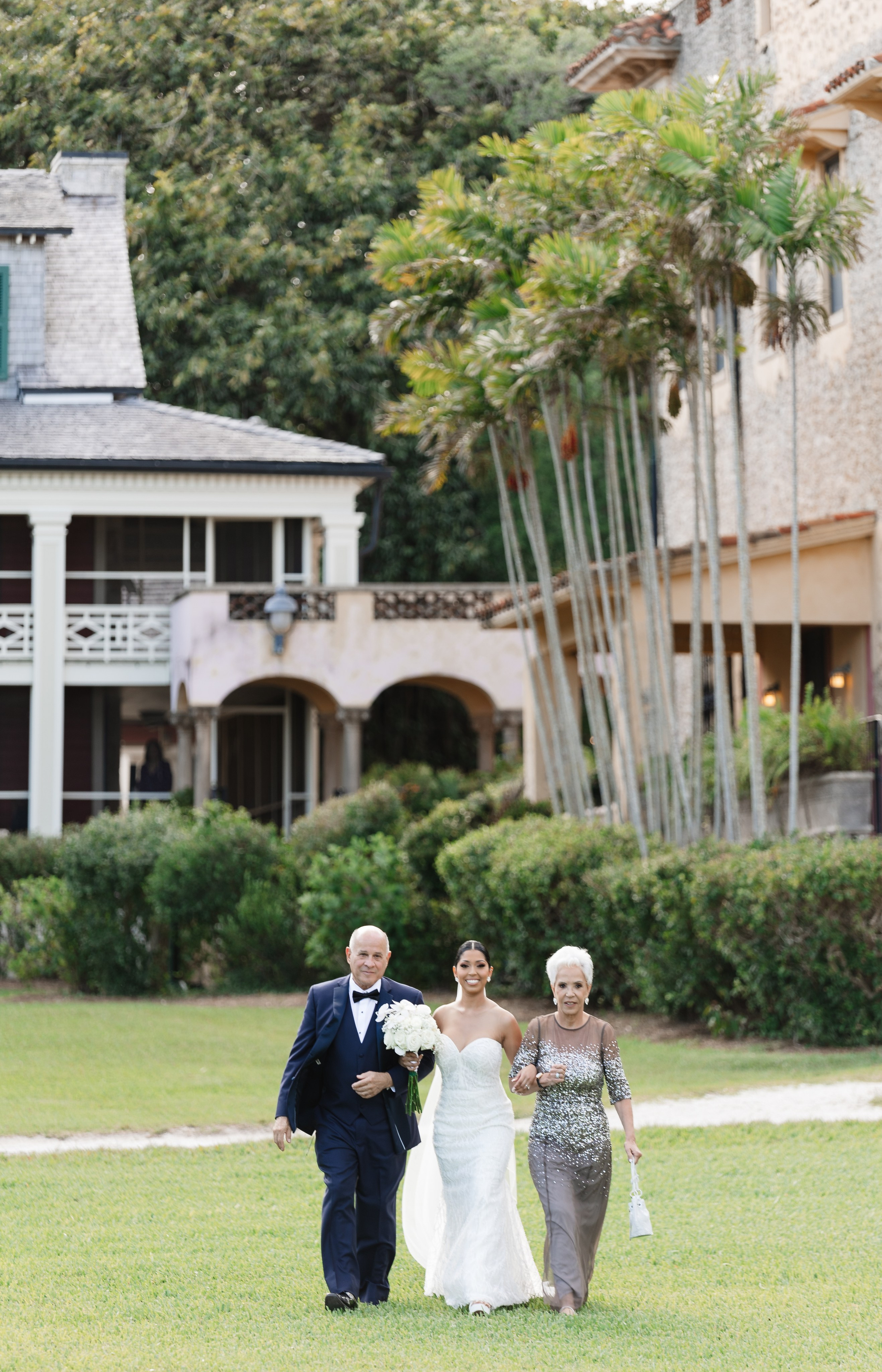 Mariella & Christopher’s Elegant Wedding at Deering Estate. YES I DO PRODUCTION — Wedding photography&videography