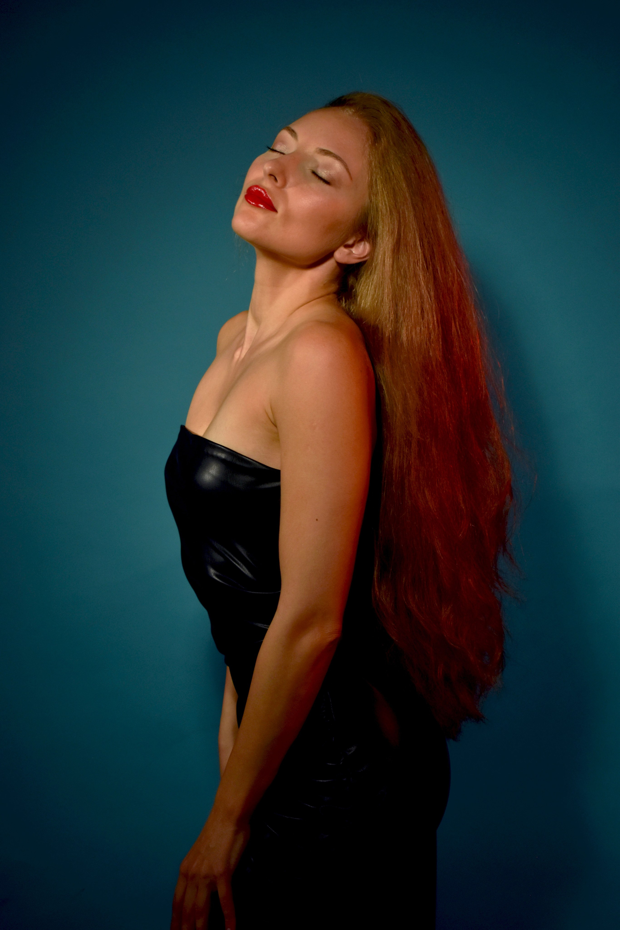 Natalia Niedziałkowska. Anna Chomicz